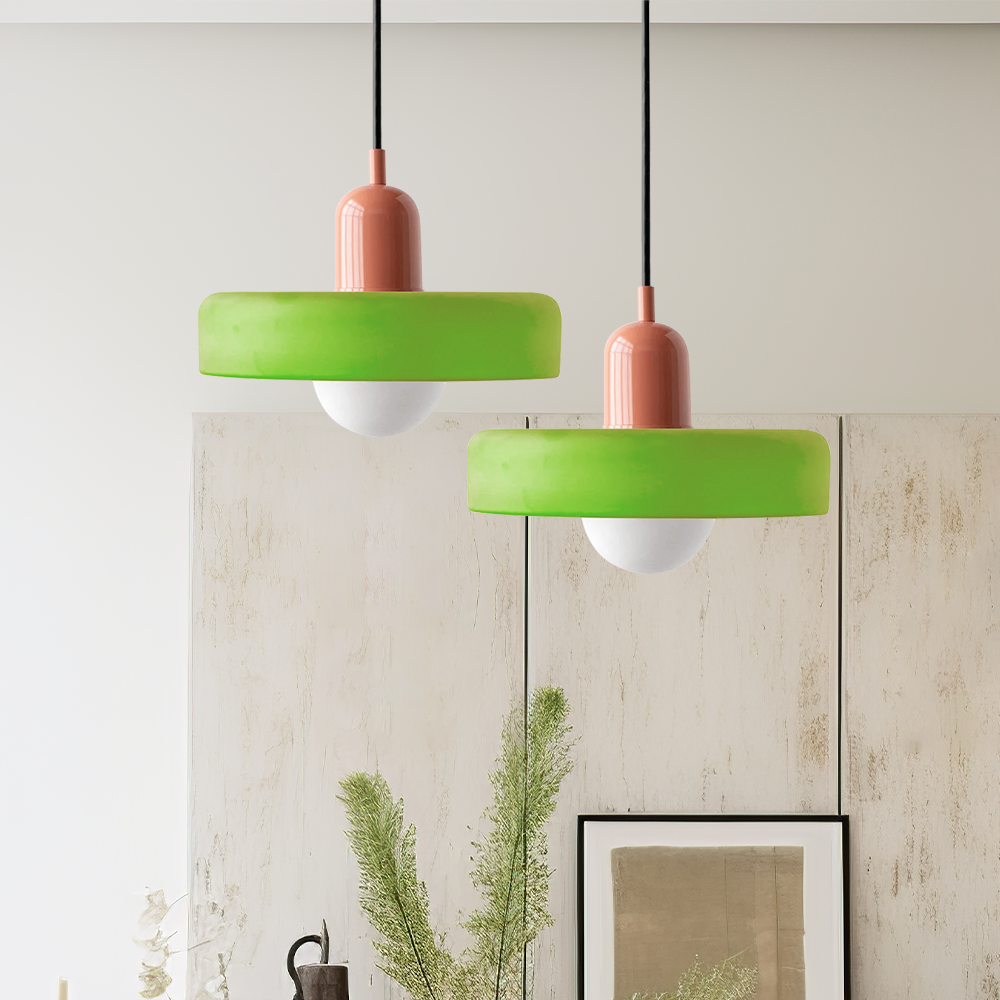 Radiant Bloom – Bauhaus Inspired Stained Glass Pendant Light