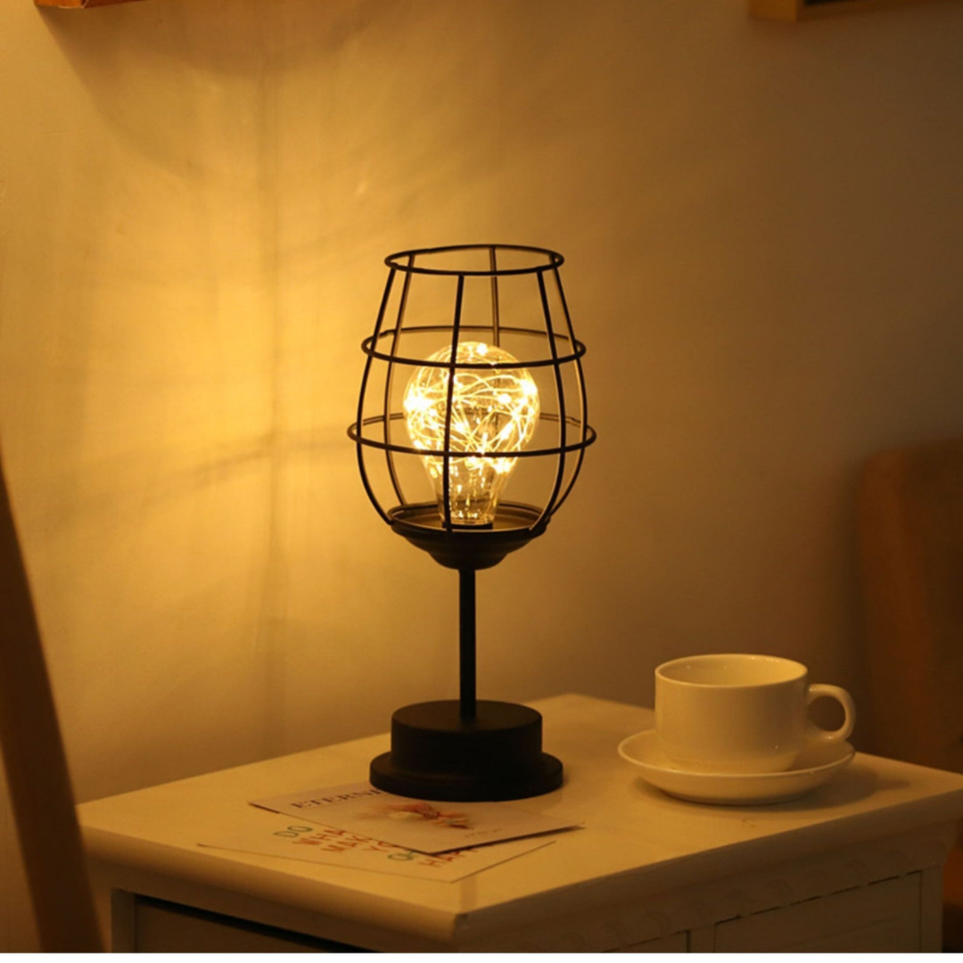 GlowCage – Wireless battery-operated LED table lamp with cage frame for ambient lighting