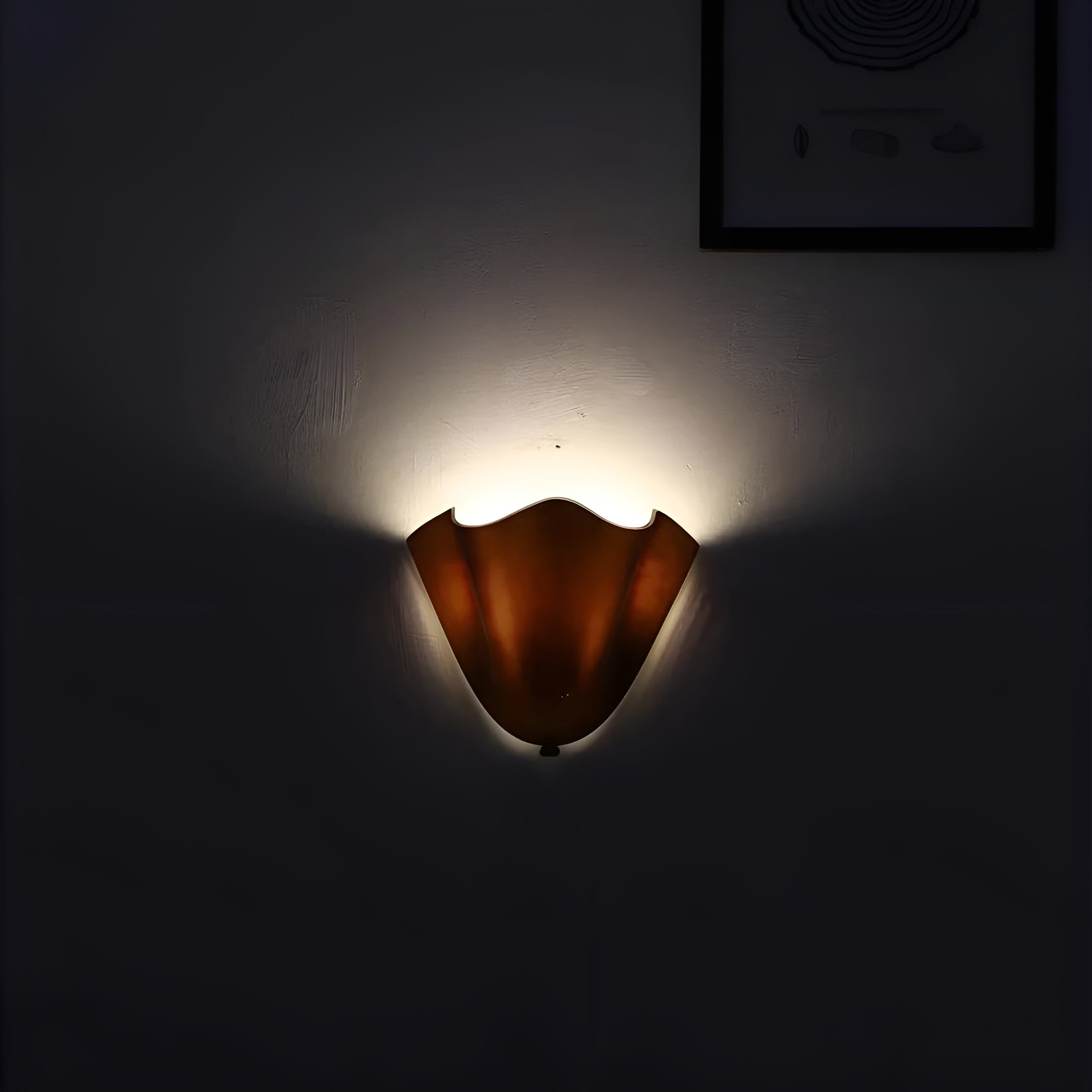 VitraLume – Retro Stained Glass Wall Sconce with Warm LED Light