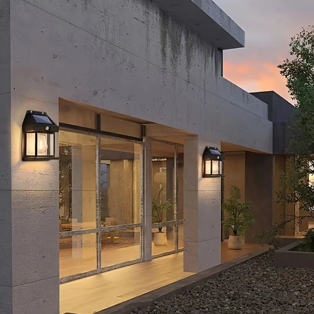 SolaraLuxe – Modern solar lighting for a refined outdoor glow