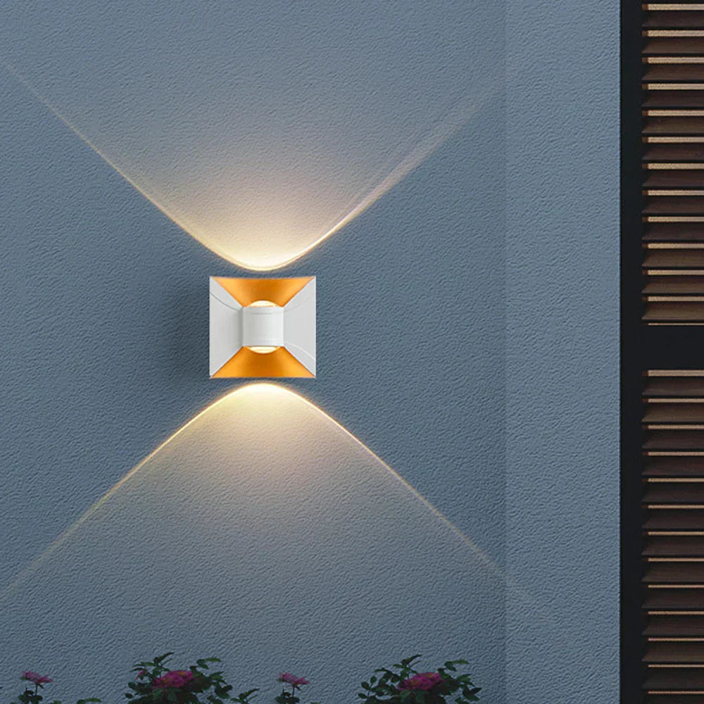 LumaShell – Solar wall light for durable outdoor glow