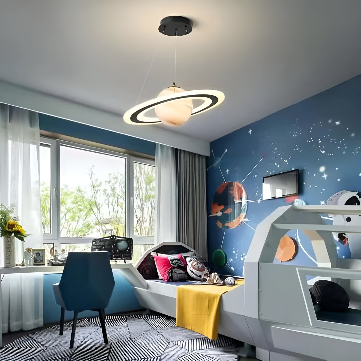 CosmoDream – Planet Pendant Light for Cozy Children's Room Lighting