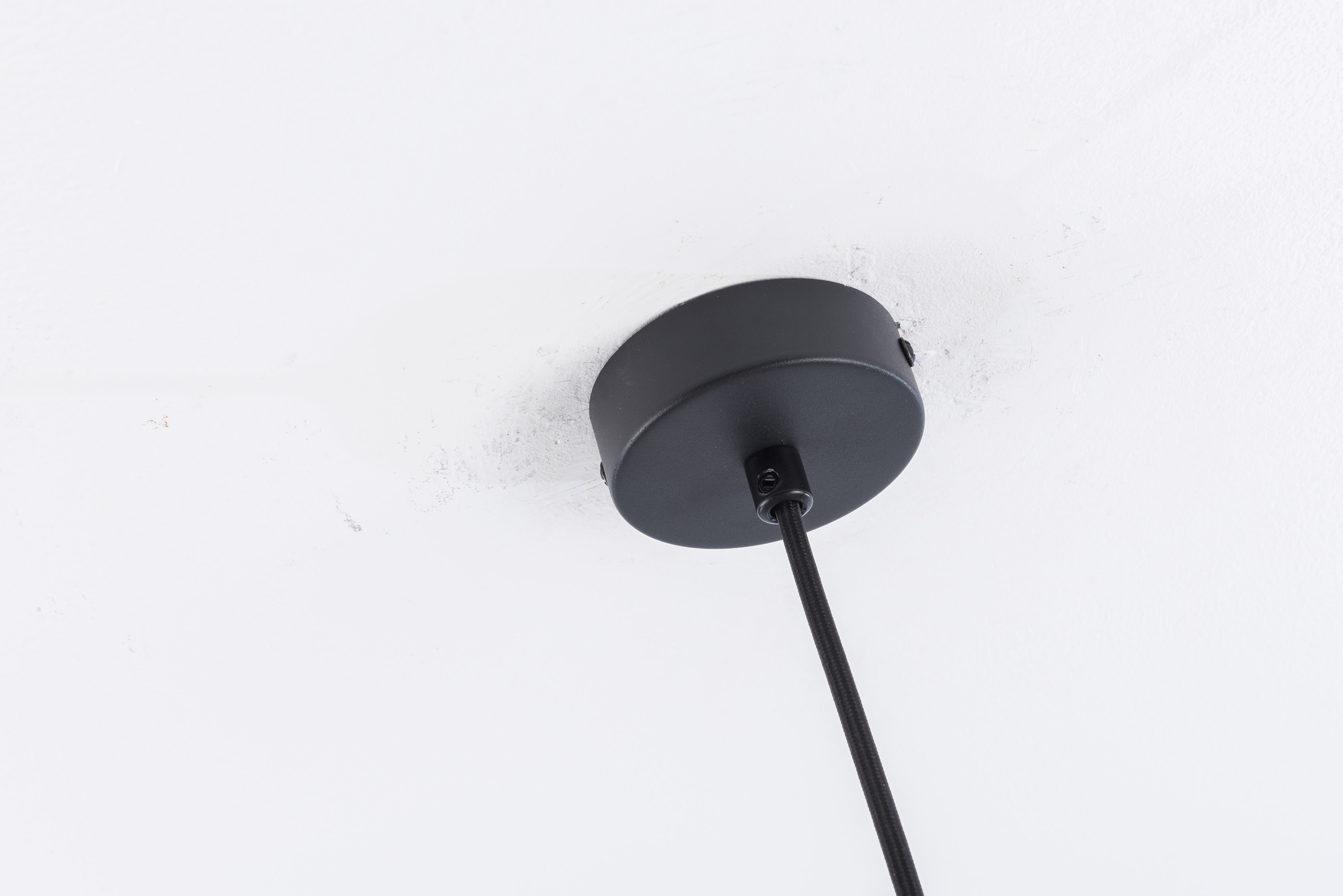 Lumeva – Argentia Single Tube Pendant Light Matte Black Modern Ceiling Lamp