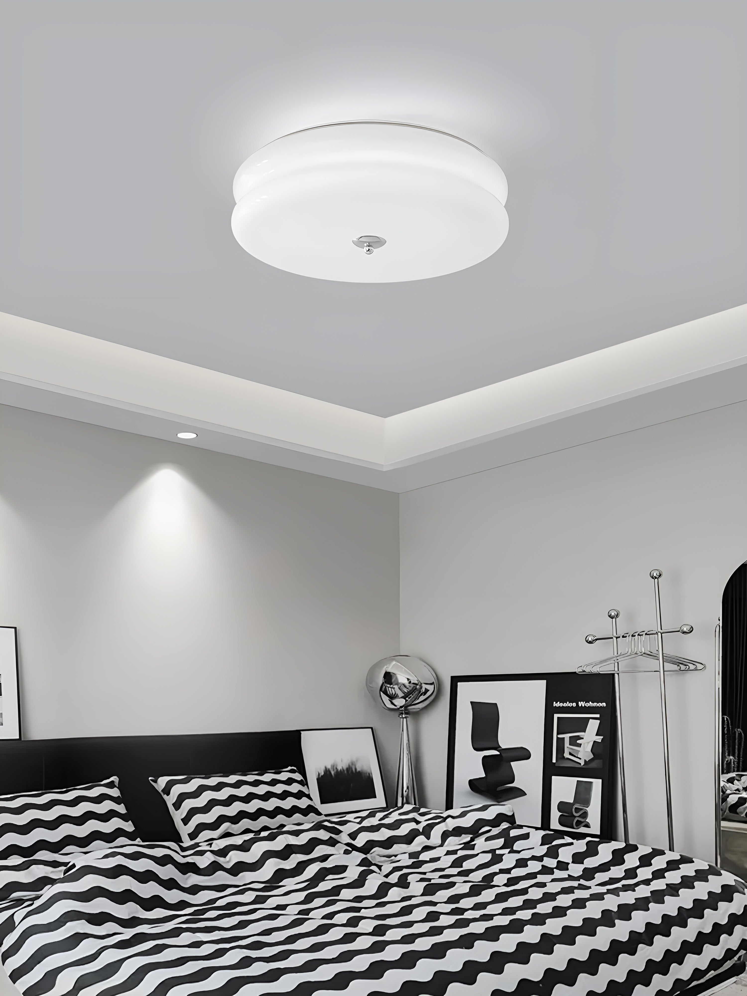 Decolume – Art Deco Vintage Ceiling Light with Elegant LED Flush Mount