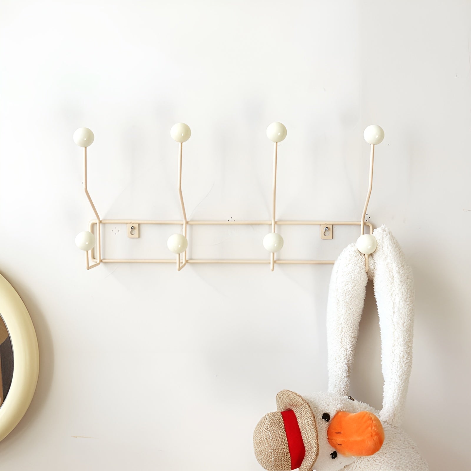 Modiva – Mid Century Wall Hook Rack with Enamel Knobs in Multiple Colors