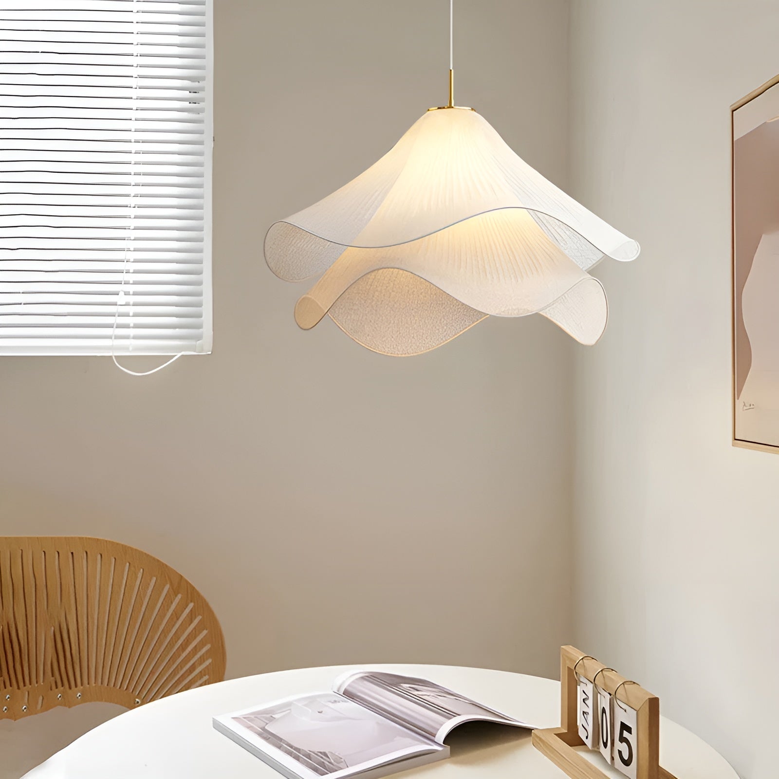 Serentis – Fabric Pendant Lamp Minimalist Modern Adjustable Hanging Light for Bedroom Dining Room or Living Room