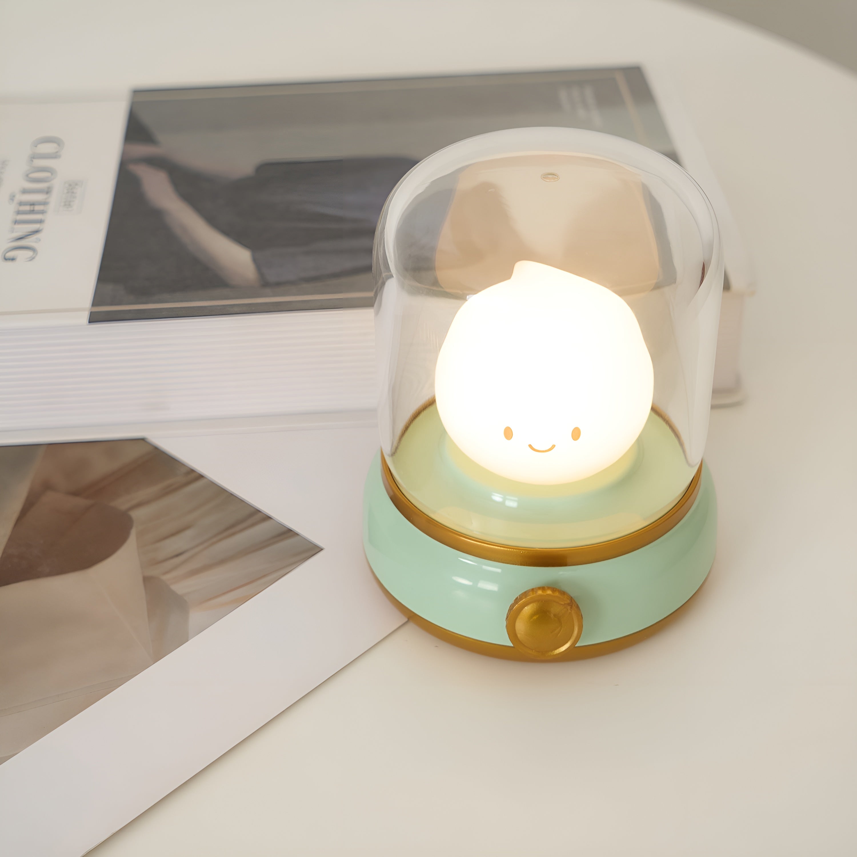 GlowMiri – Flame LED Small Night Light Warm Portable Ambient Lamp