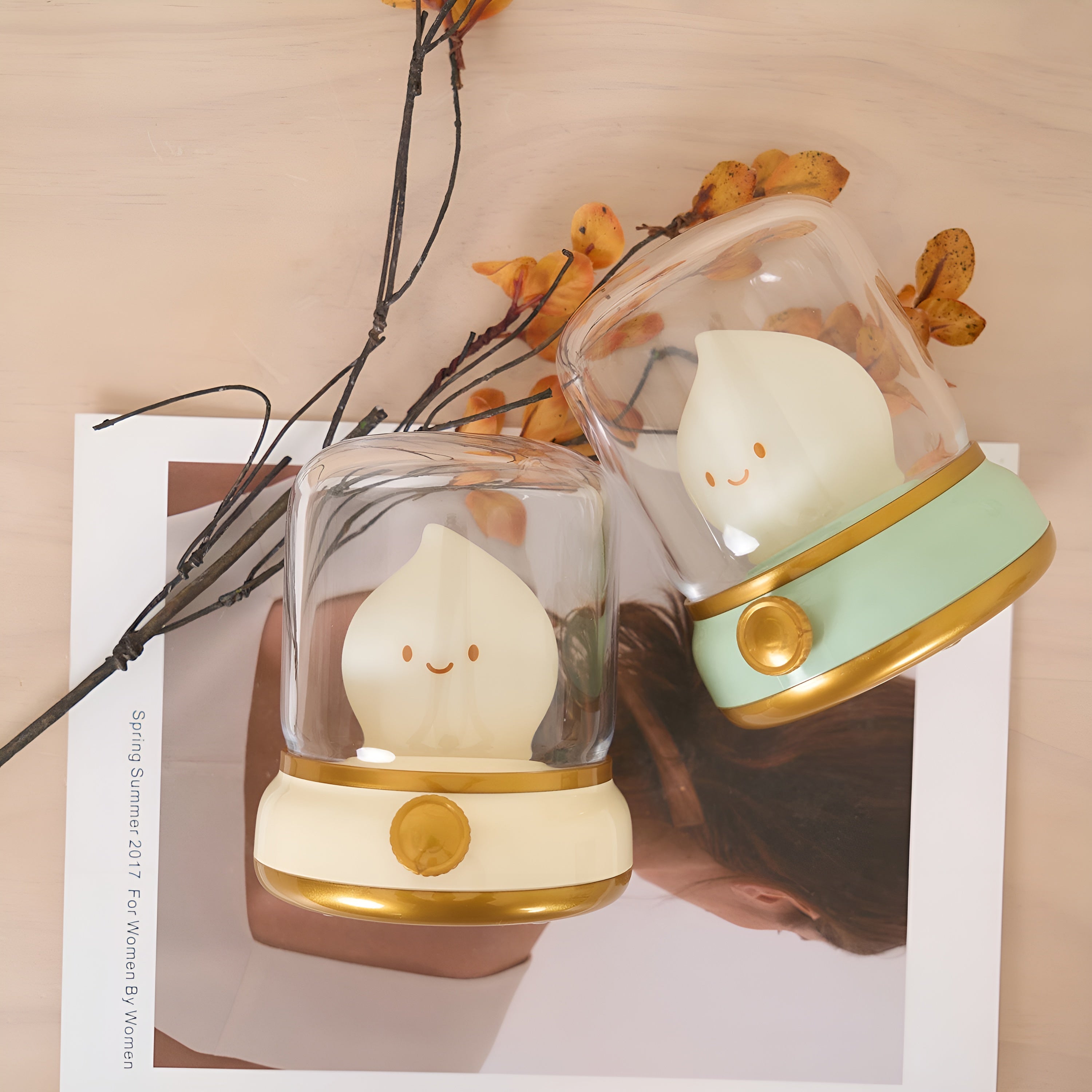 GlowMiri – Flame LED Small Night Light Warm Portable Ambient Lamp