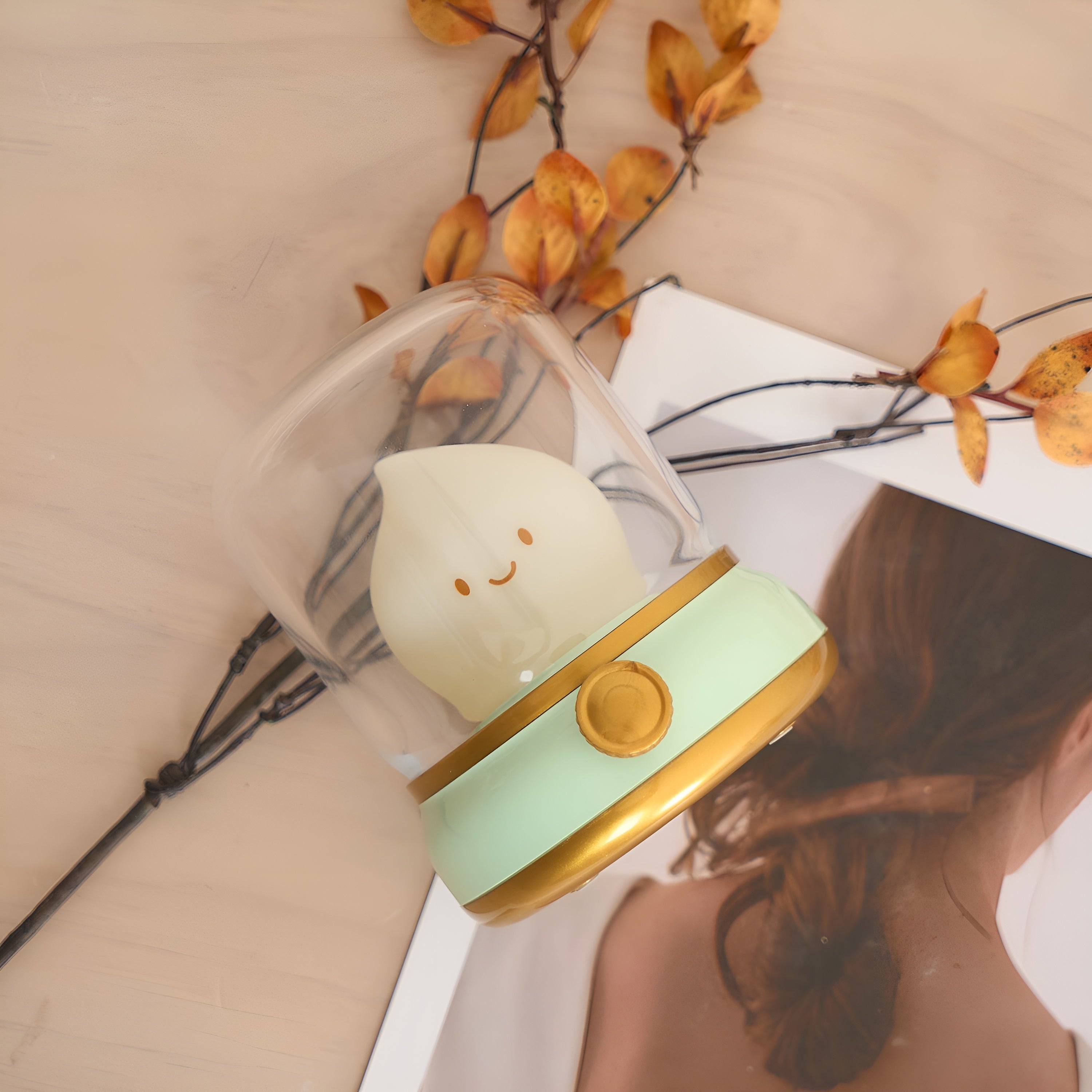 GlowMiri – Flame LED Small Night Light Warm Portable Ambient Lamp