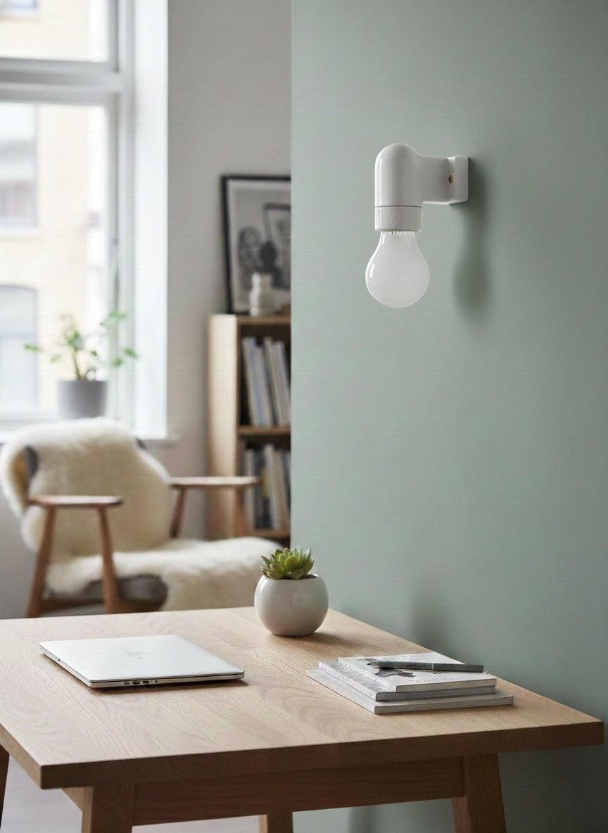 Porcela – Minimal Angled Lamp Holder 90 Degree Porcelain Design