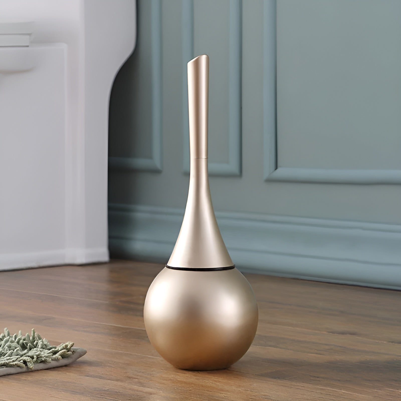 LustraClean – Toilet Brush Hygienic Modern Splash Resistant Bathroom Tool