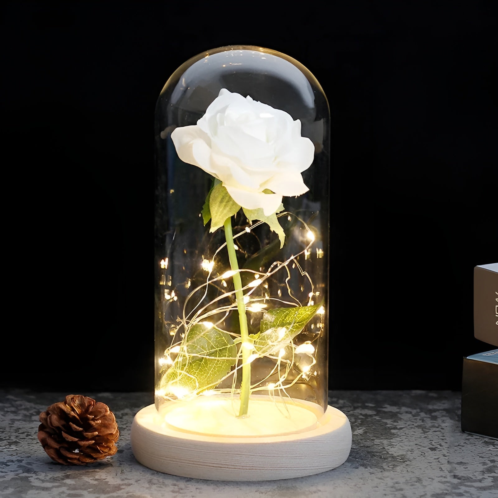 RoseGloria – Eternal LED Rose in Glass Dome Romantic Gift Decor