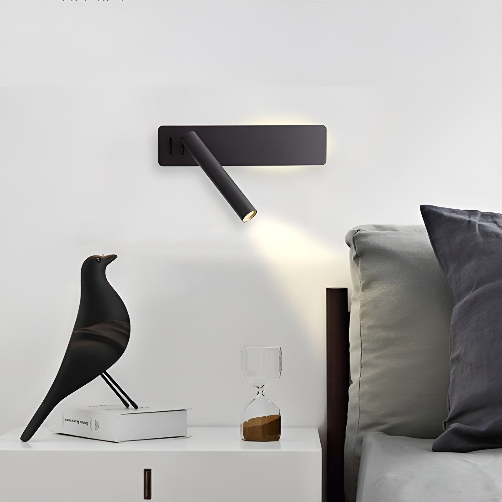 VivoLume – Rotatable LED Reading Wall Lamp with Dual Light Modes for Bedside