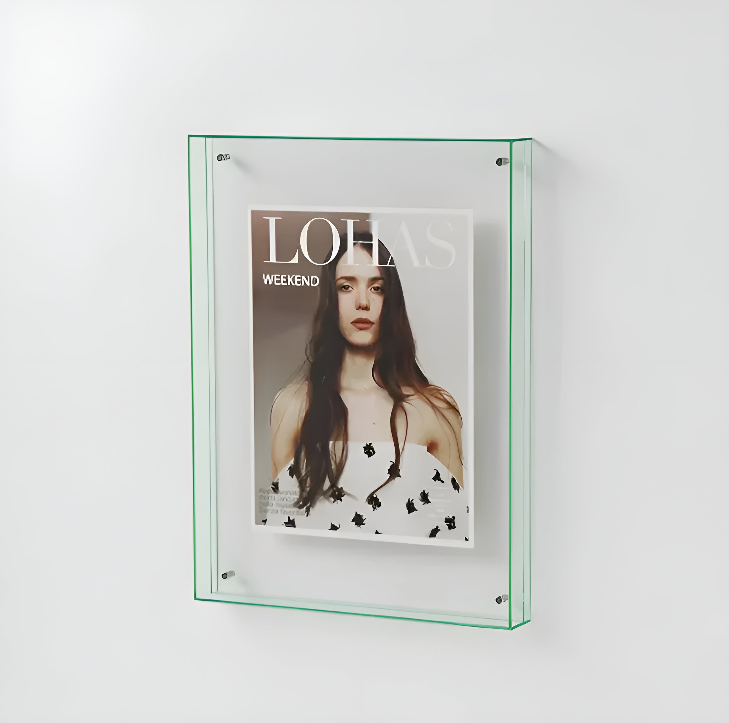 LumiClear – Modern Acrylic Photo Frame for Wall or Desk Display Minimalist Design