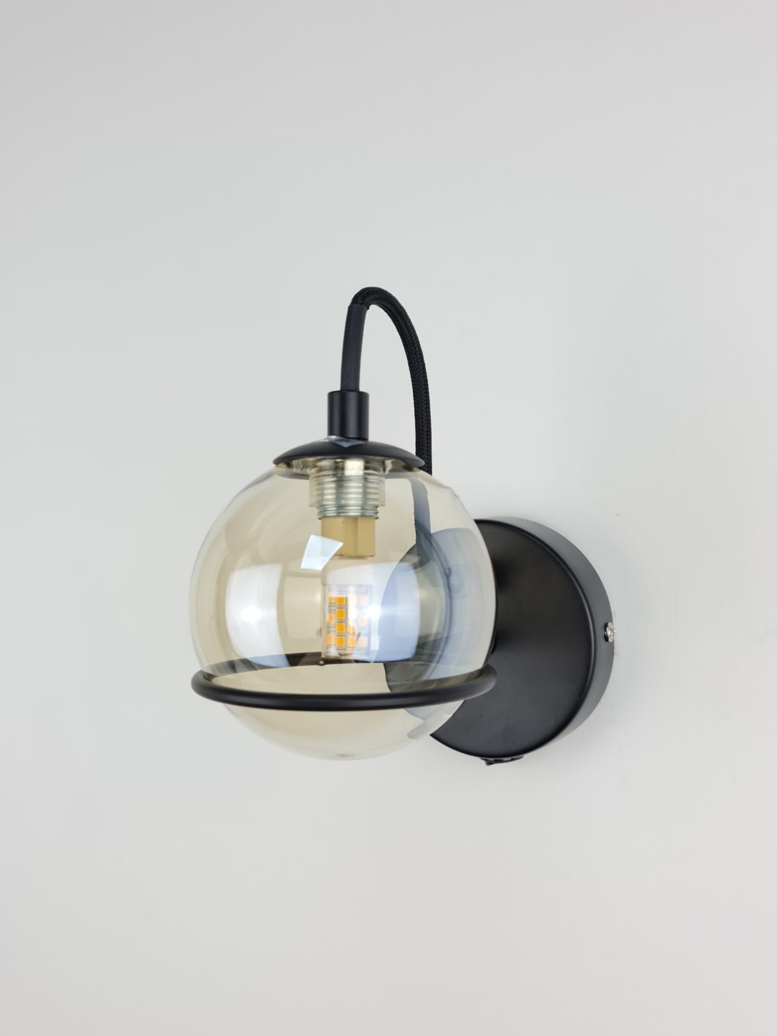 Lumivelle – Melville Modern Matte Black Wall Light with Glass Shade Options