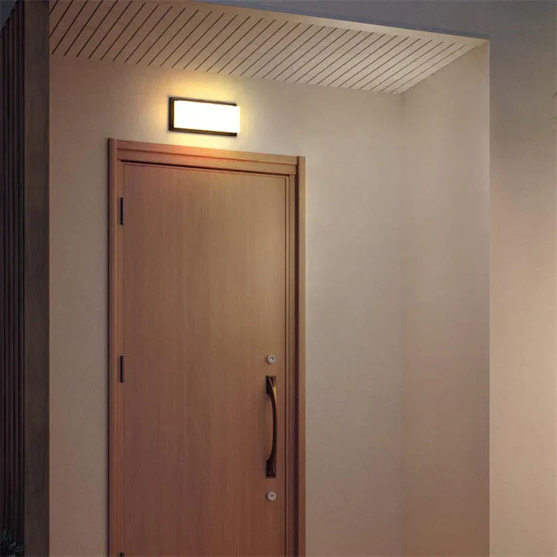 RayGlow – Waterproof LED lights for a stylish garden glow
