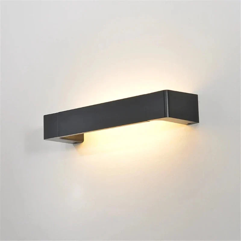 AstraLume – Weatherproof LED outdoor wall light with modern design