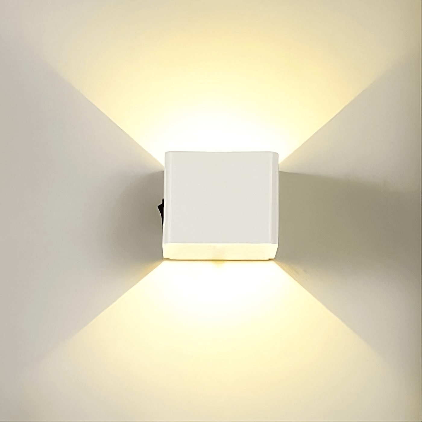 LumiSensor – Rechargeable wireless LED wall lamp with motion sensor (2700K–6000K)