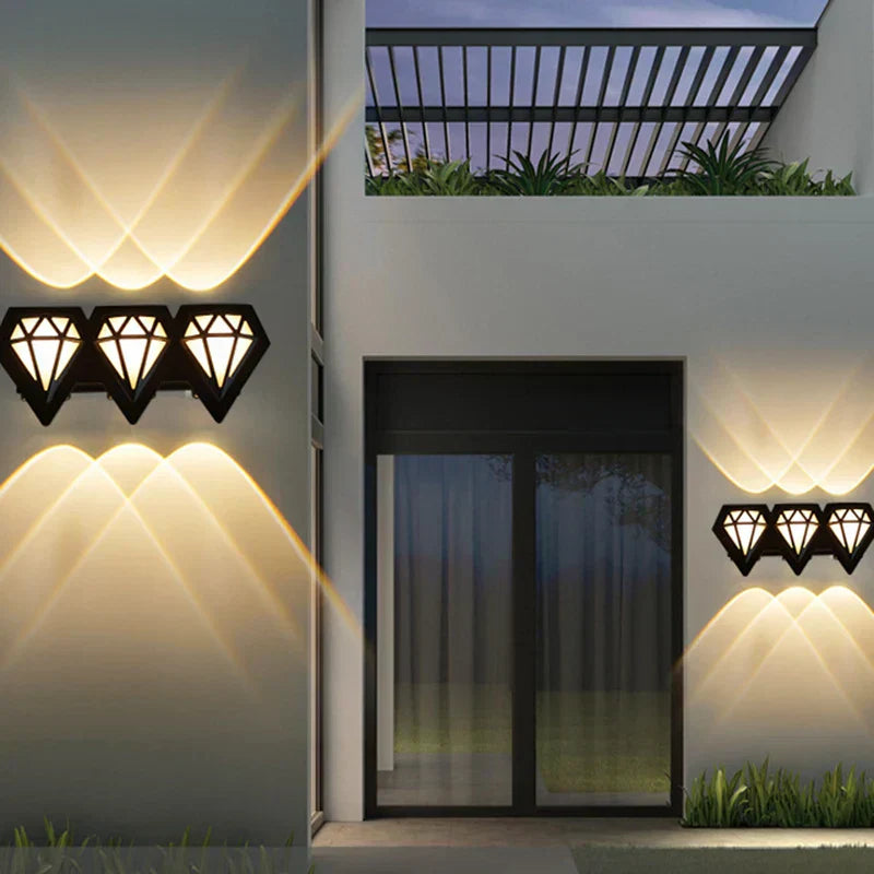HydroLume – Sustainable waterproof LED outdoor wall lamp (IP65)