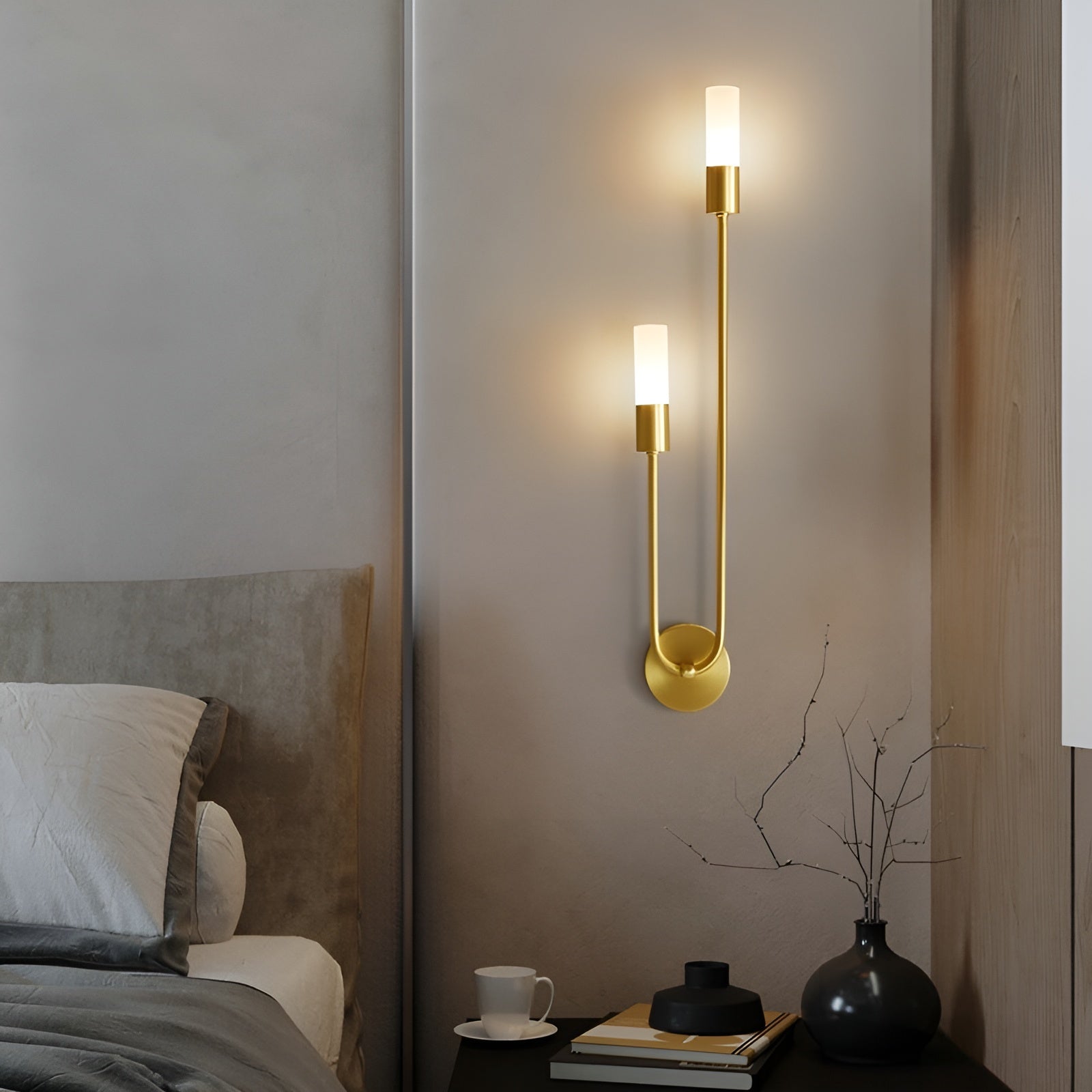 LumiSpire – Sleek LED Wall Light with Warm Ambient Modern Illumination