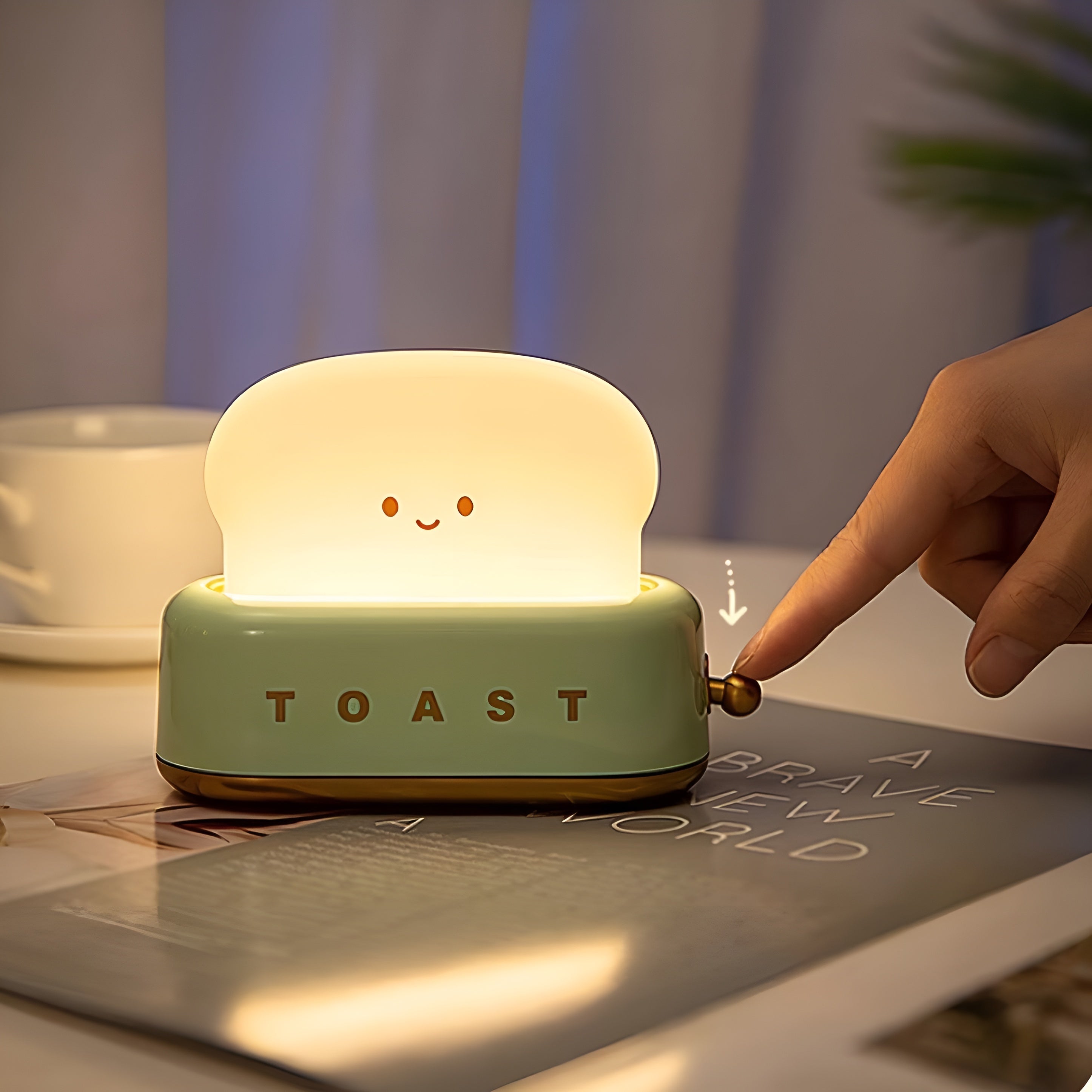 ToastiGlow – Toaster Table Lamp with Built In Battery Warm LED Light
