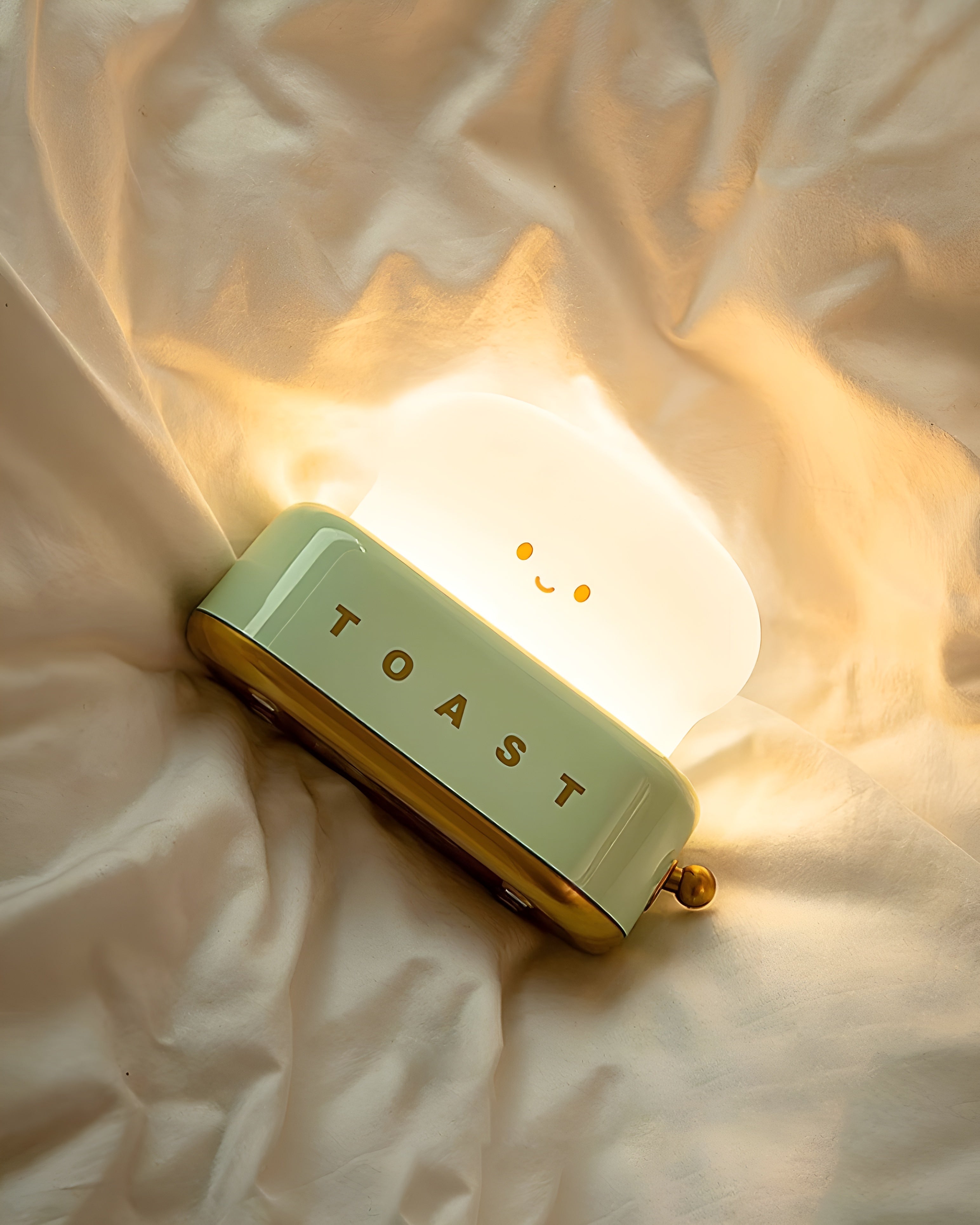 ToastiGlow – Toaster Table Lamp with Built In Battery Warm LED Light