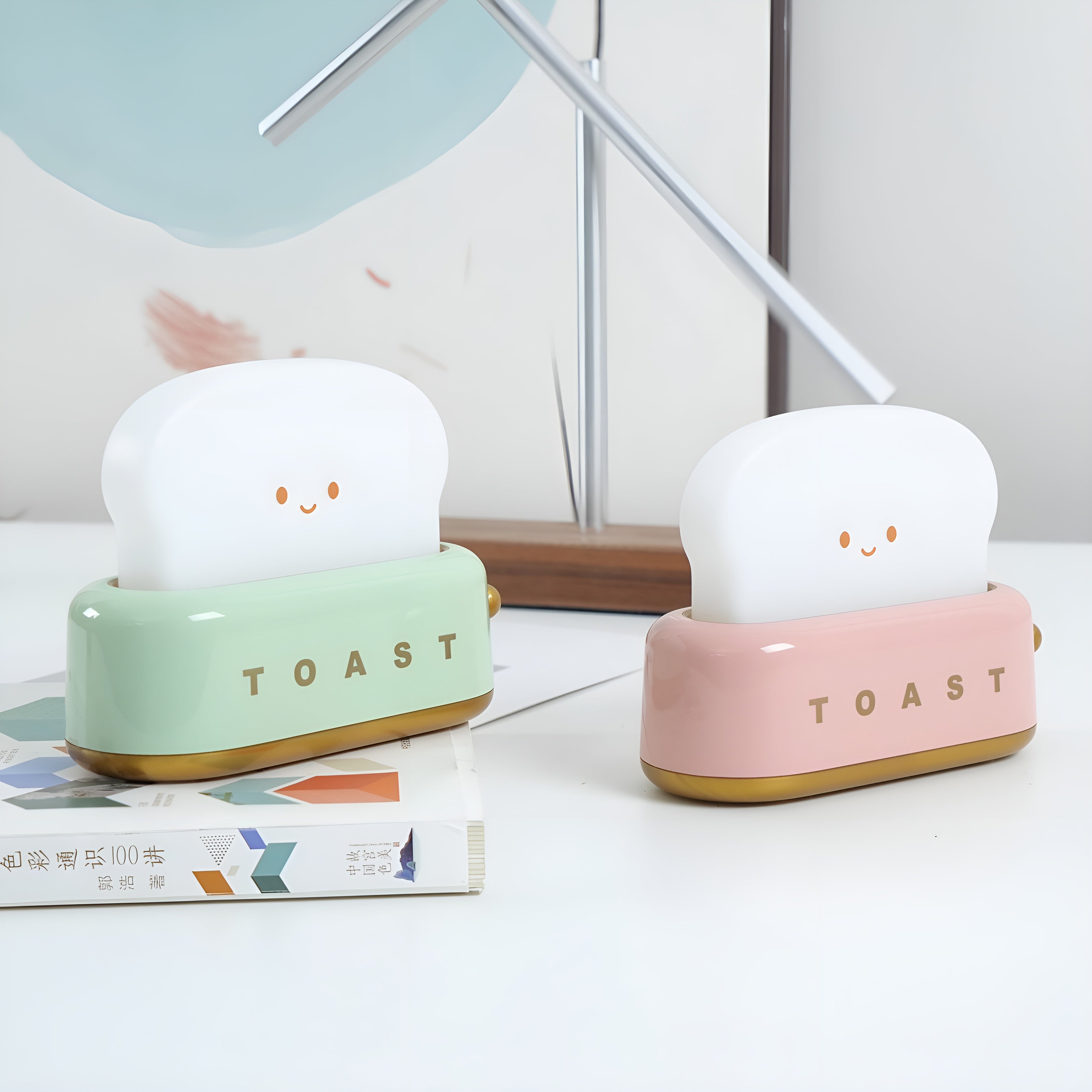 ToastiGlow – Toaster Table Lamp with Built In Battery Warm LED Light
