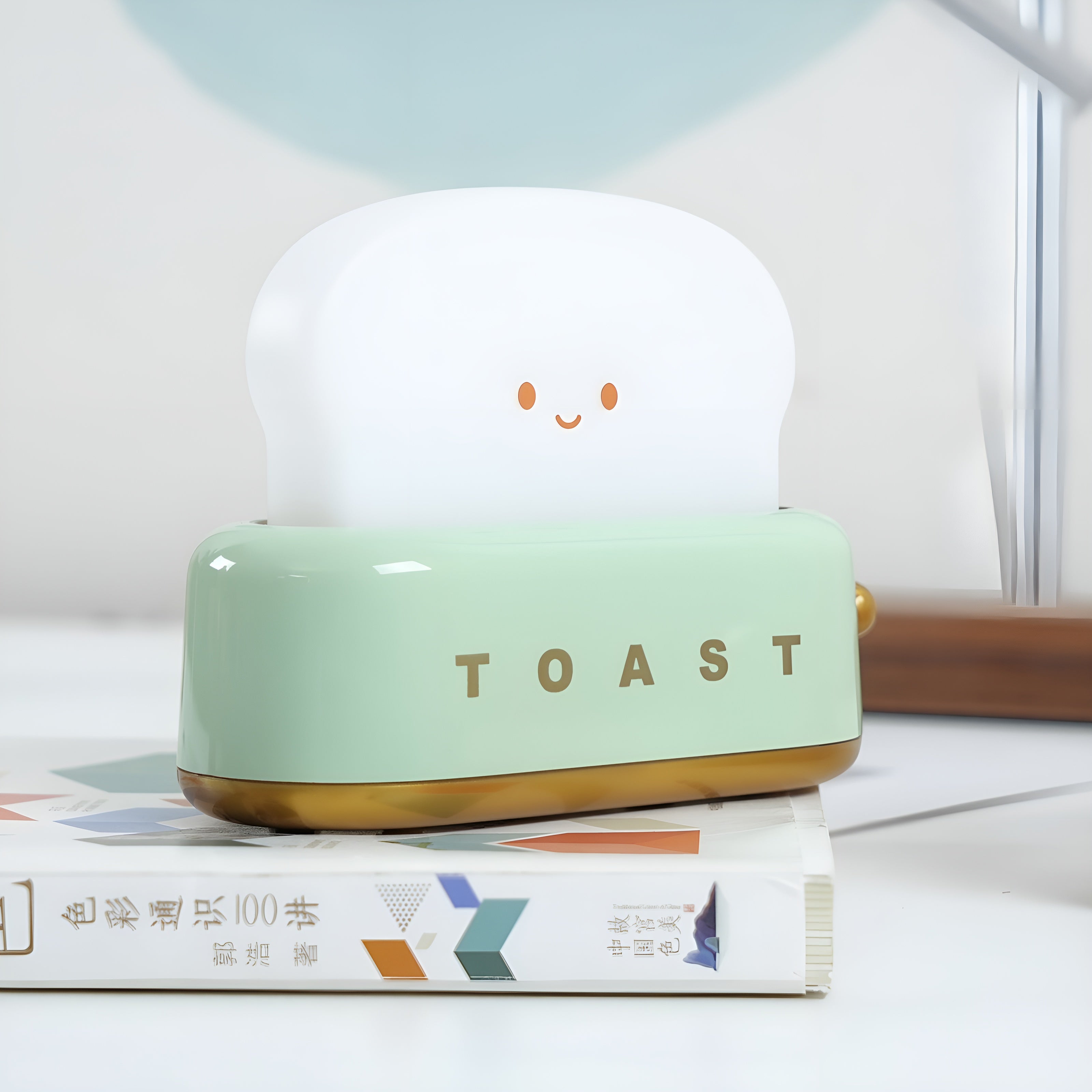 ToastiGlow – Toaster Table Lamp with Built In Battery Warm LED Light