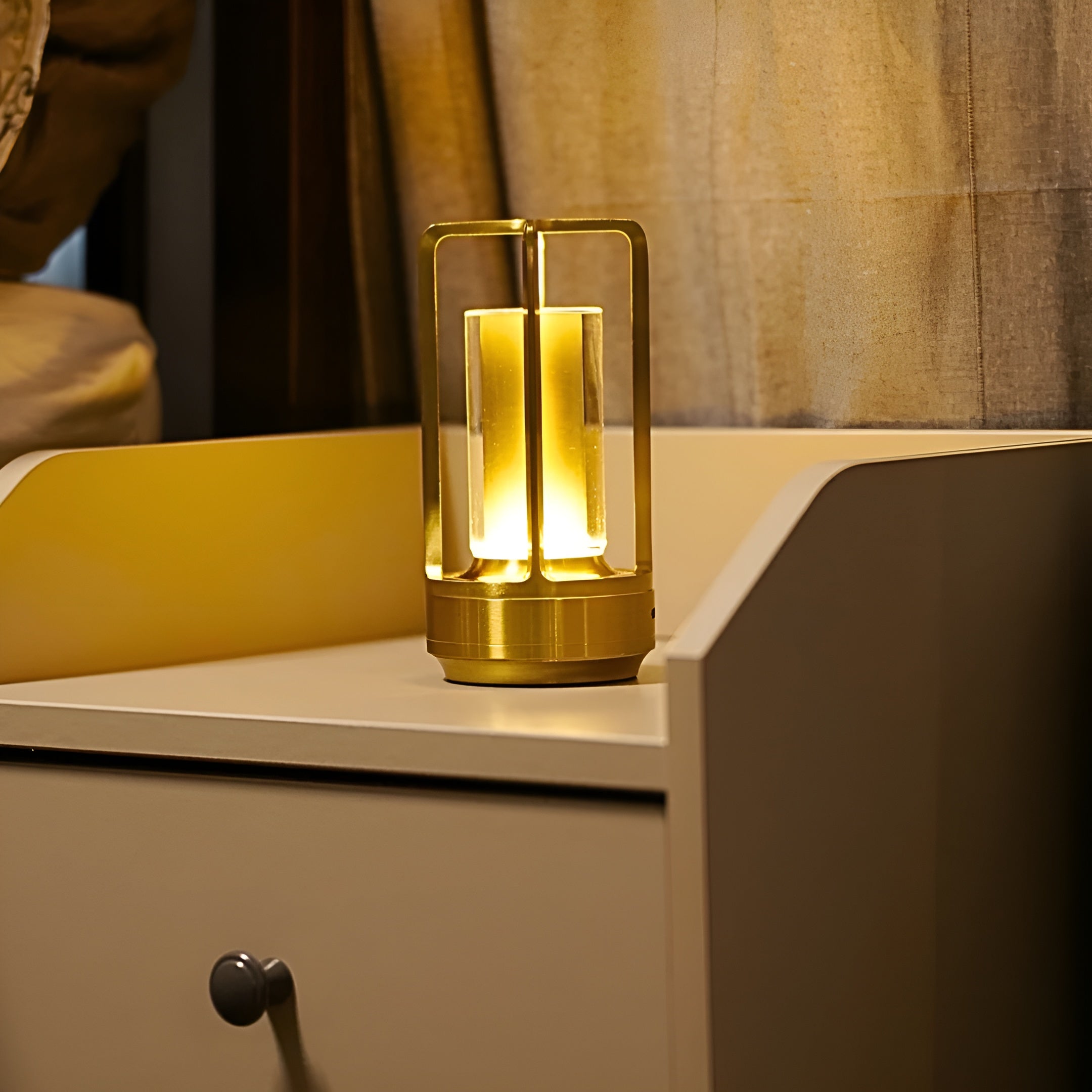 LumiCrysta – Crystal Table Lamp Cordless RGB Mood Light for Bedroom Living Room Patio Rechargeable with Touch and Remote Control