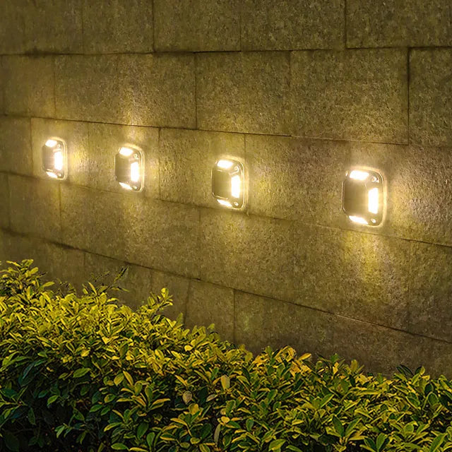 GlowTrail – Solar path lights for safe & sustainable outdoor strolls