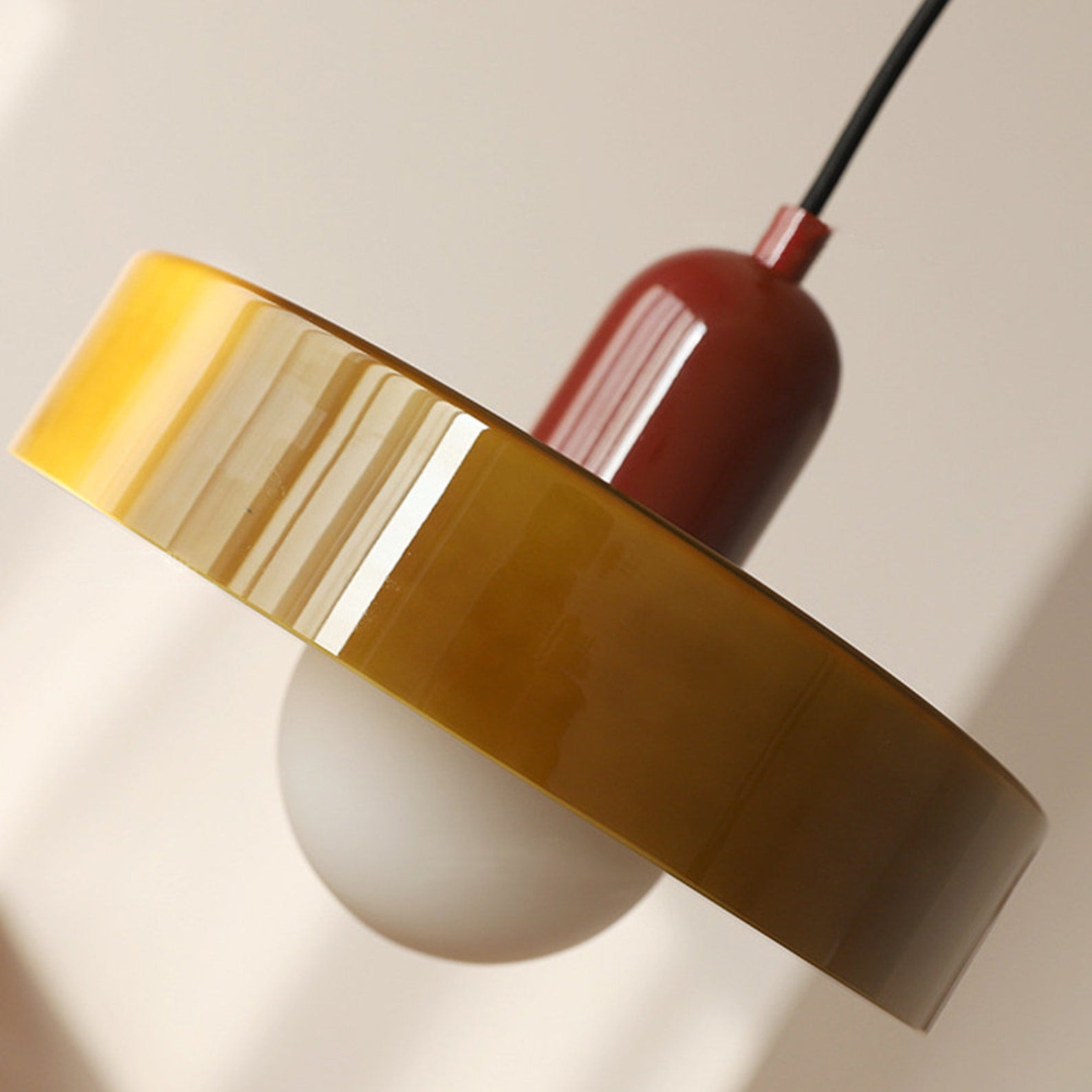 Radiant Bloom – Bauhaus Inspired Stained Glass Pendant Light