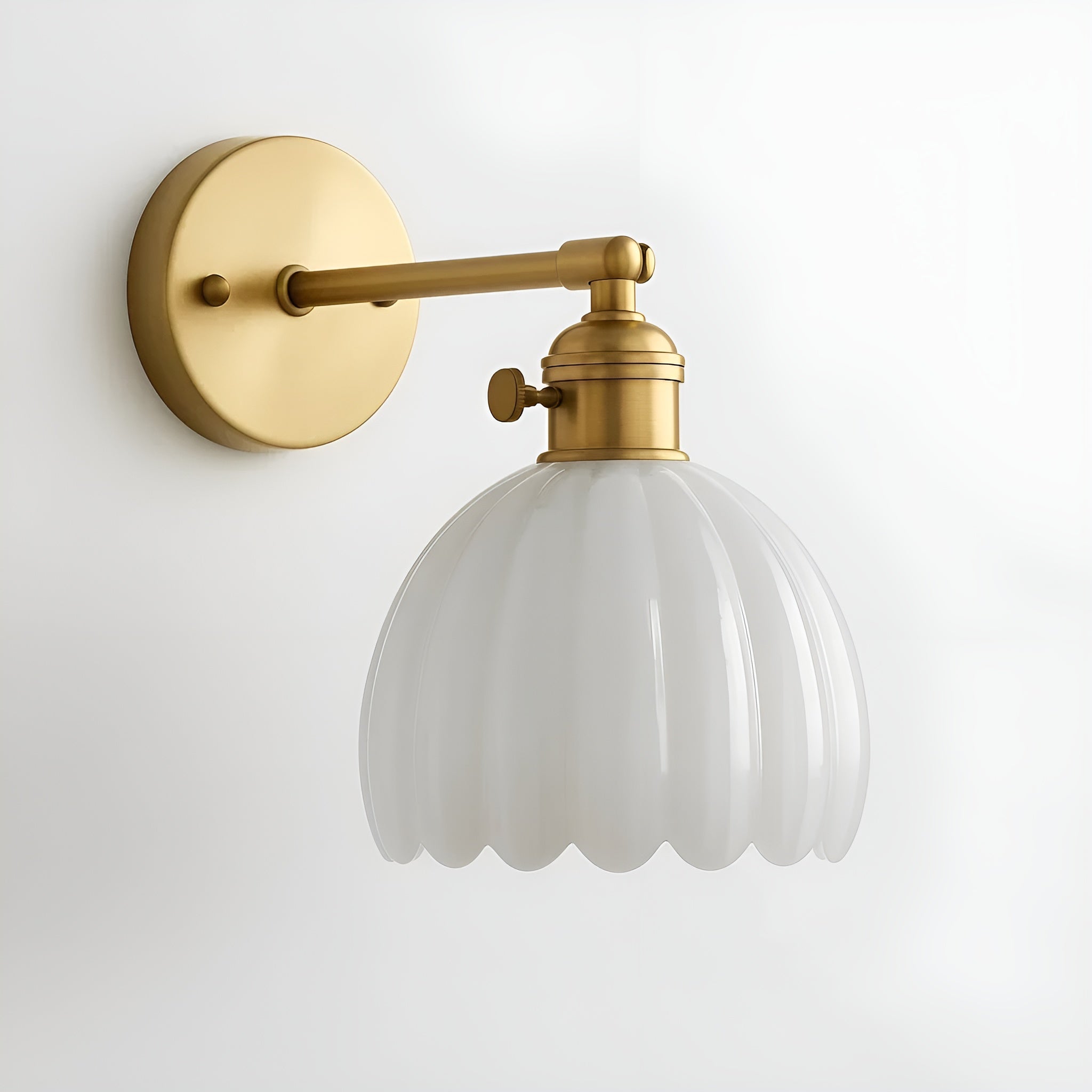 LumiFleur – Retro Glass Tulip Wall Lamp Elegant Vintage Light Fixture