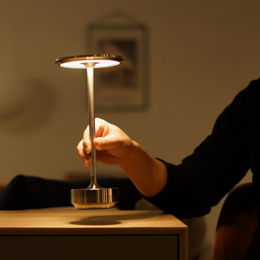 Glimmera – Rechargeable LED wireless table lamp with dimmable light & touch control