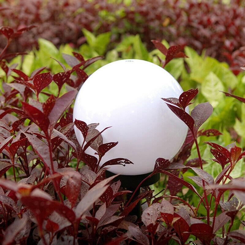 AthaGlow – Solar Garden Light for a Welcoming Outdoor Path