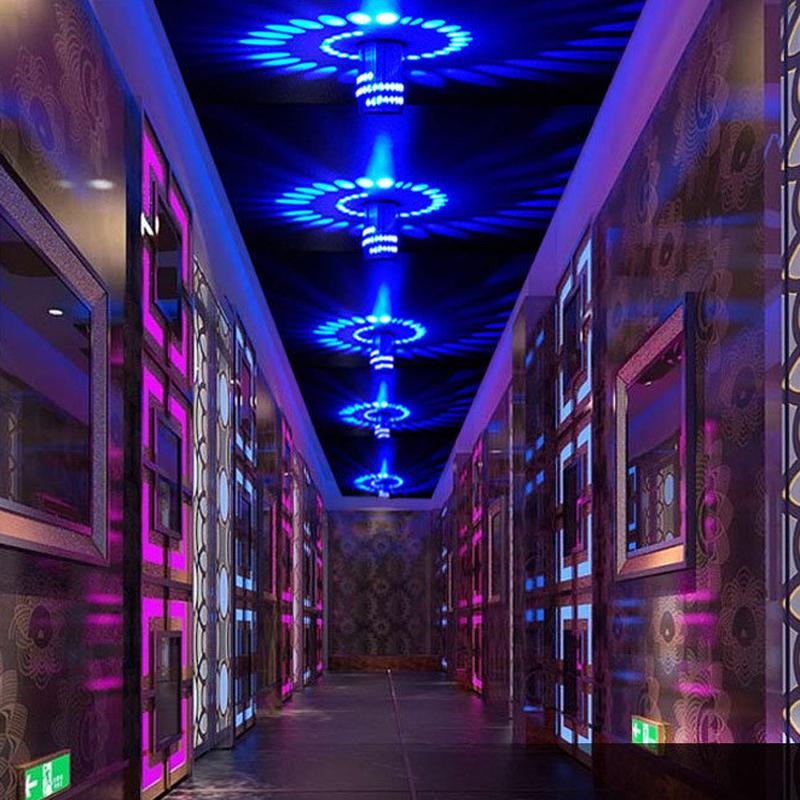 LumiSwirl – Sculptural LED Ceiling Light for a Modern Glow