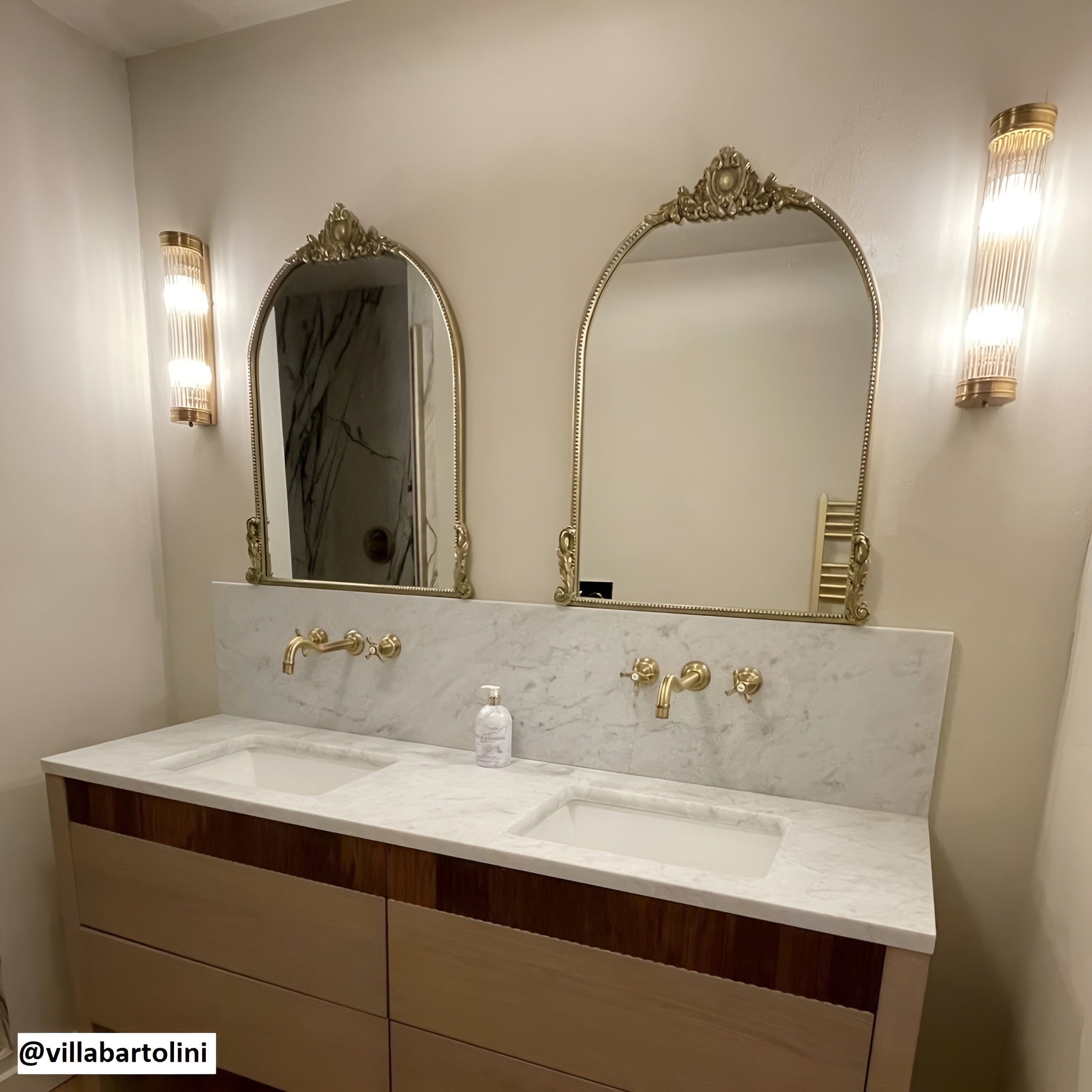 AuroraLume - Art Deco Brass Wall Light with Glass Rods IP44 Rated