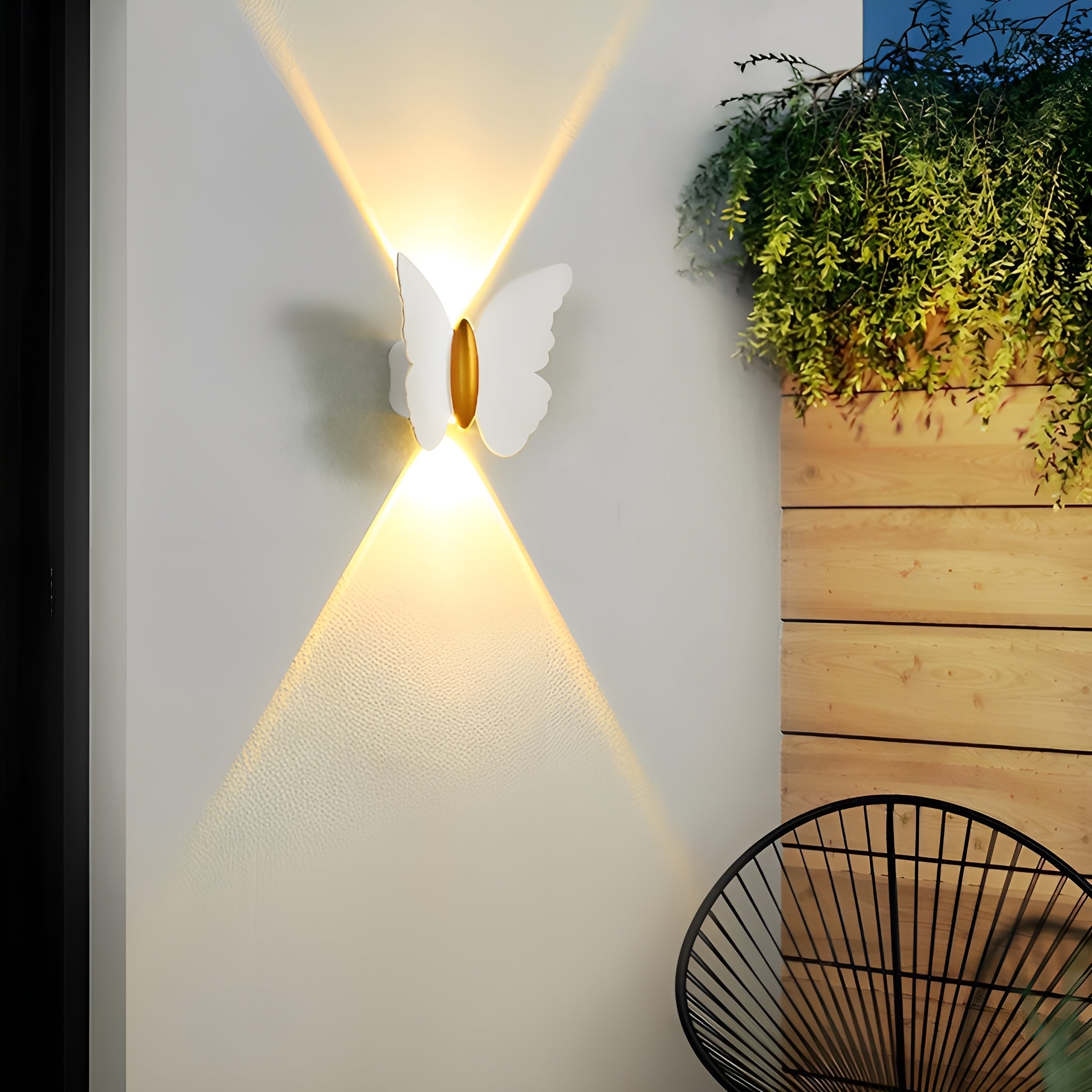 GlowFable – Waterproof LED Animal Shape Outdoor Wall Light
