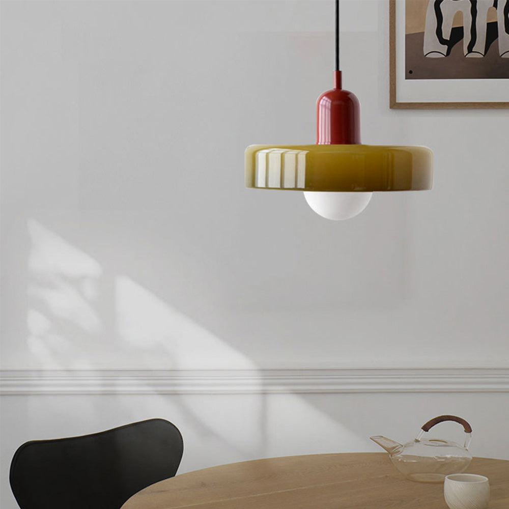 Radiant Bloom – Bauhaus Inspired Stained Glass Pendant Light