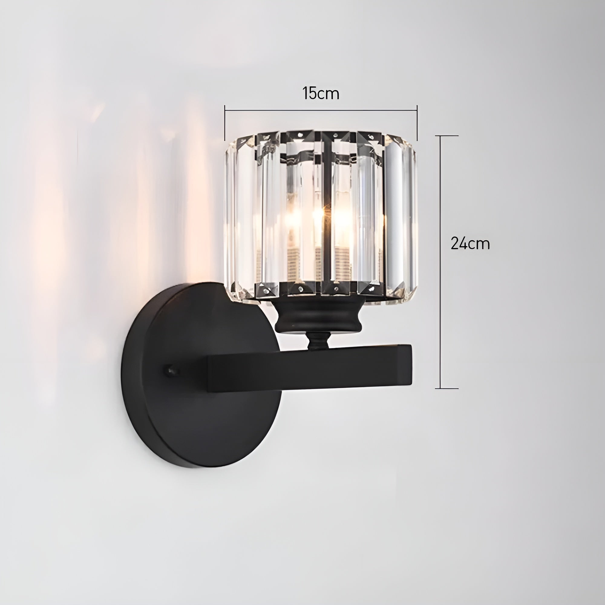 CrystalAura – Luxury Wall Light with Elegant Round and Square Crystal Design