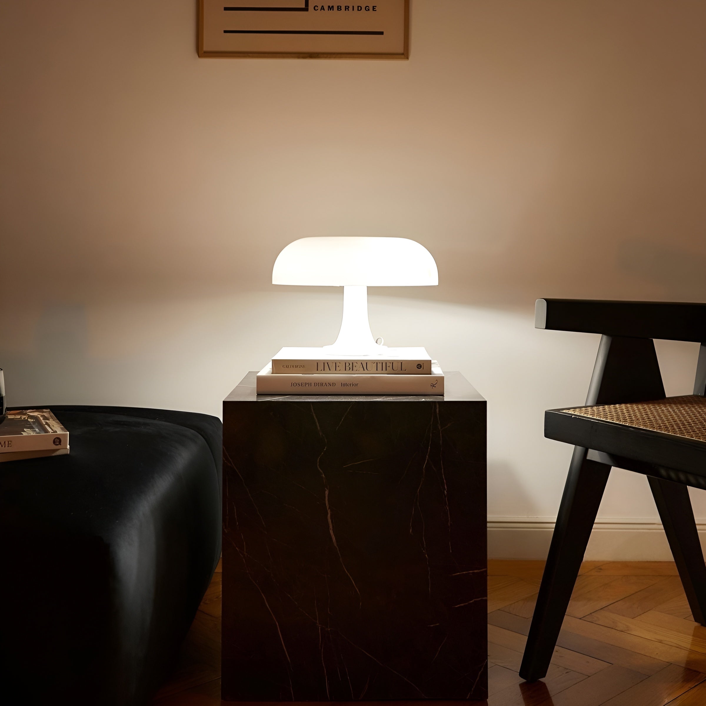 MushroomGlow – Retro Italian Table Lamp with Warm LED Light for Cozy Spaces