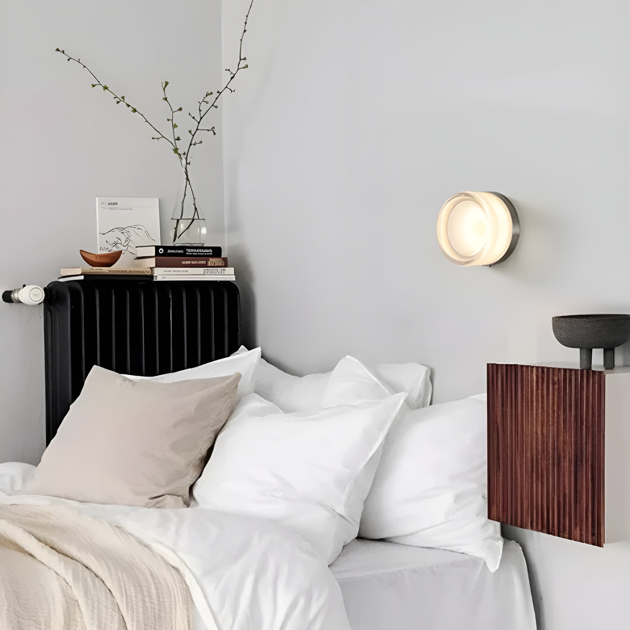 GleamAura – Modern Scandinavian Wall Lamp with Warm LED Lighting