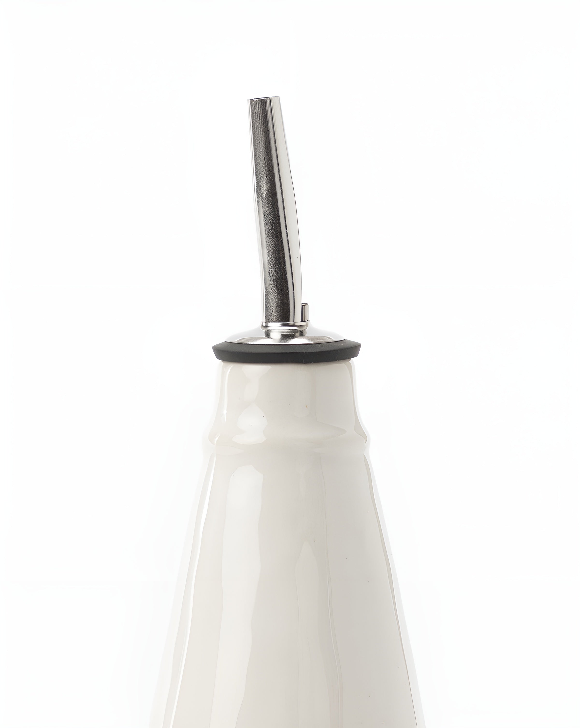 OleaCeram – Elegant Ceramic Oil Bottle for Kitchen Countertop Storage