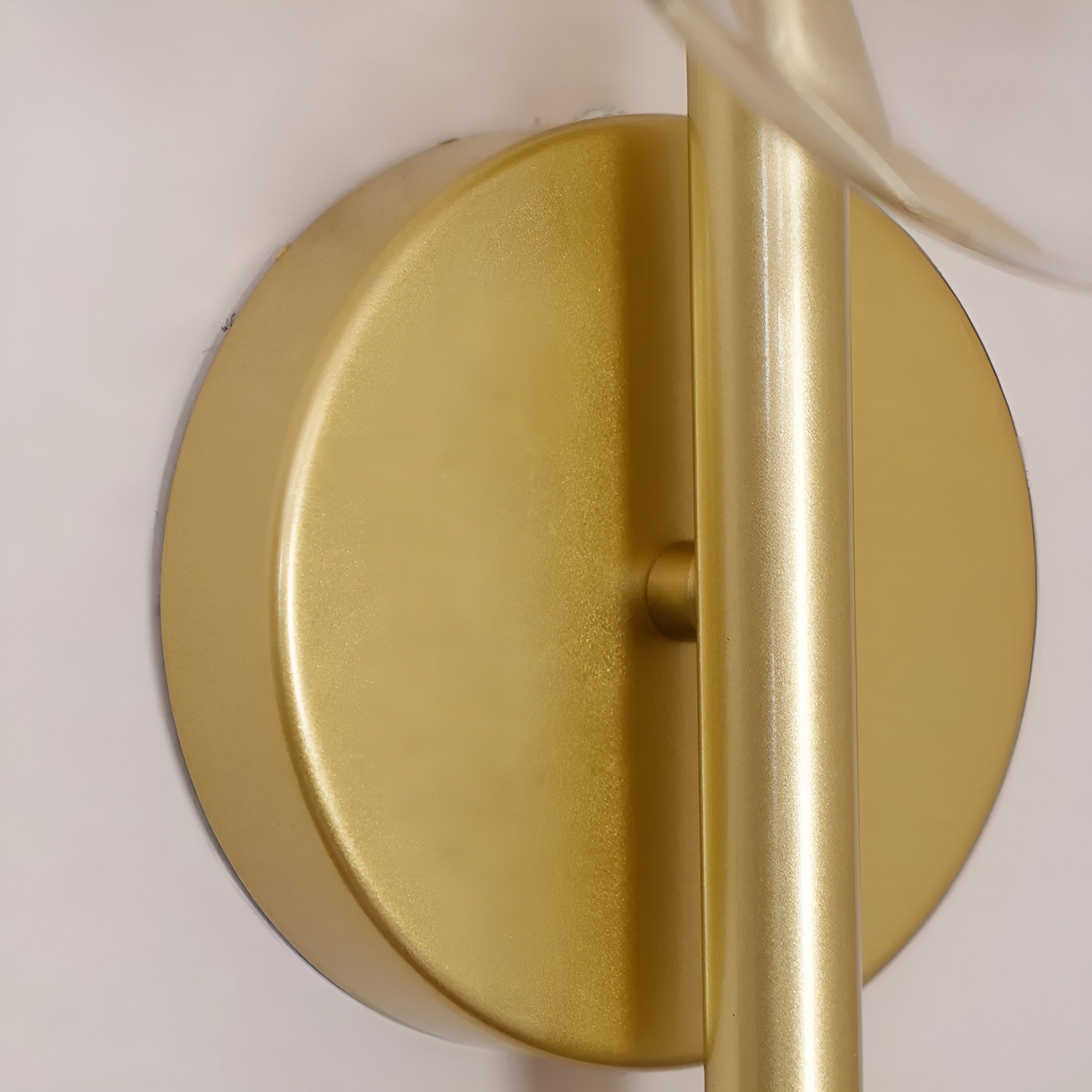 CetoWave – Glass Wall Lamp Nordic Sculptural LED Light for Bedroom Living Room Hallway in Black or Gold with Clear Smoky or Opal Glass