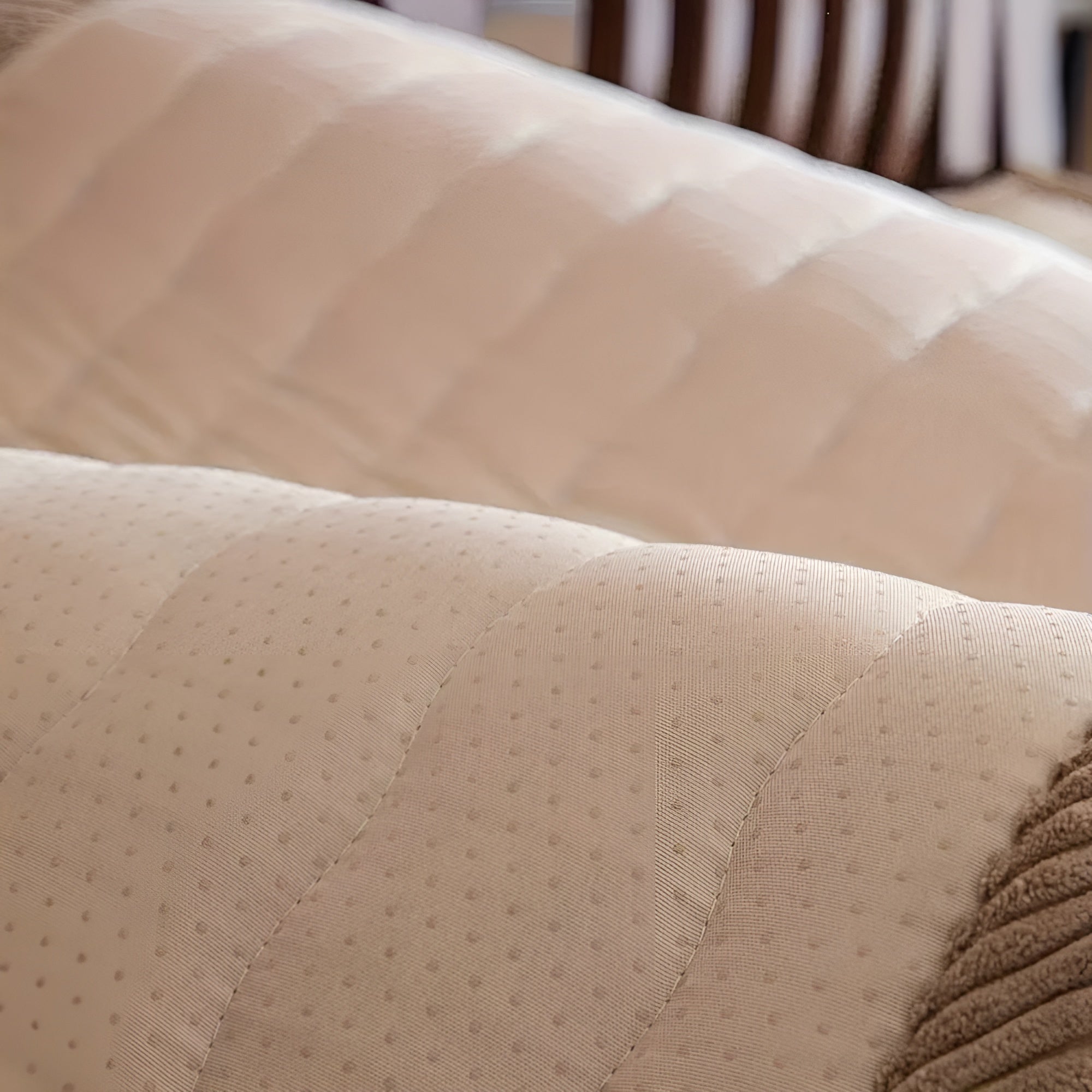 VeluHaven - Thick Plush Sofa Cover Non-Slip Soft Microfiber Protector