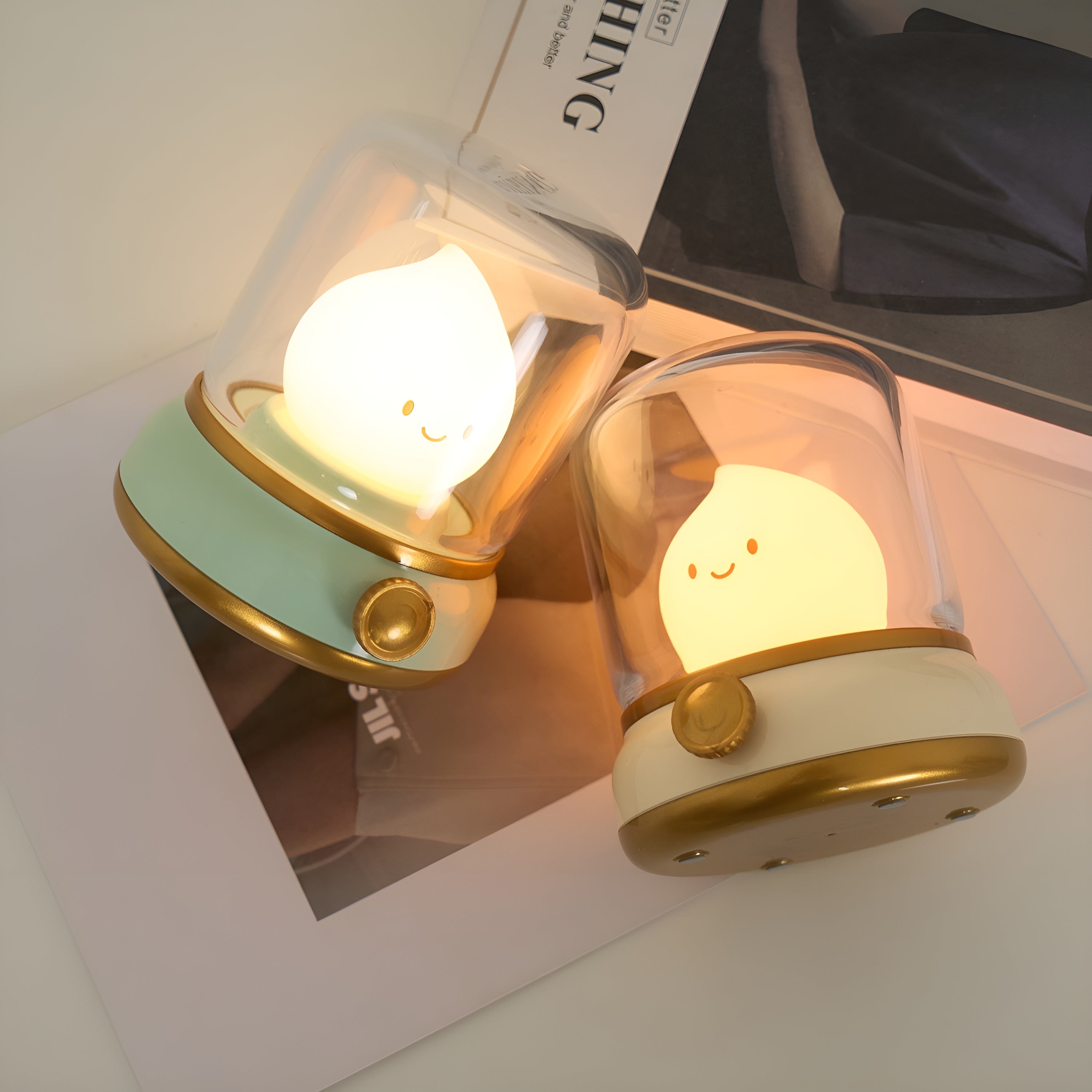 GlowMiri – Flame LED Small Night Light Warm Portable Ambient Lamp