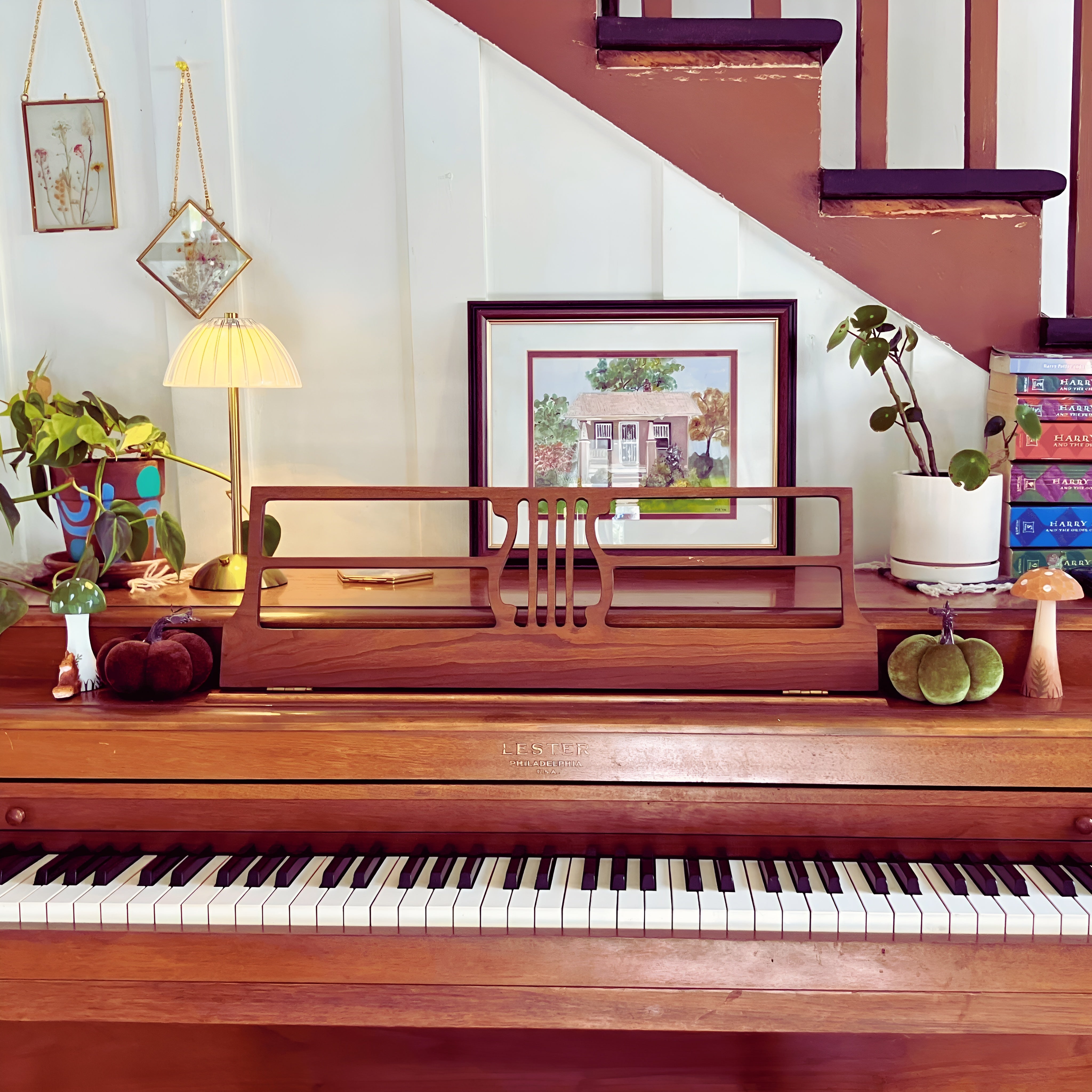 Lumivara – Rechargeable Crystal LED Table Lamp with Touch Dimming Control