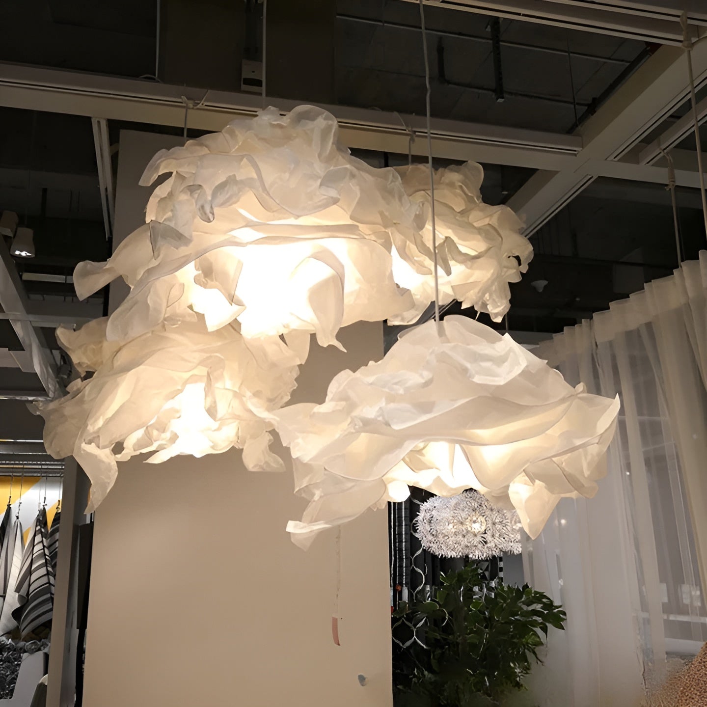 Cloudéa – Nordic Paper Cloud Pendant Light with Tri-Color LED Glow