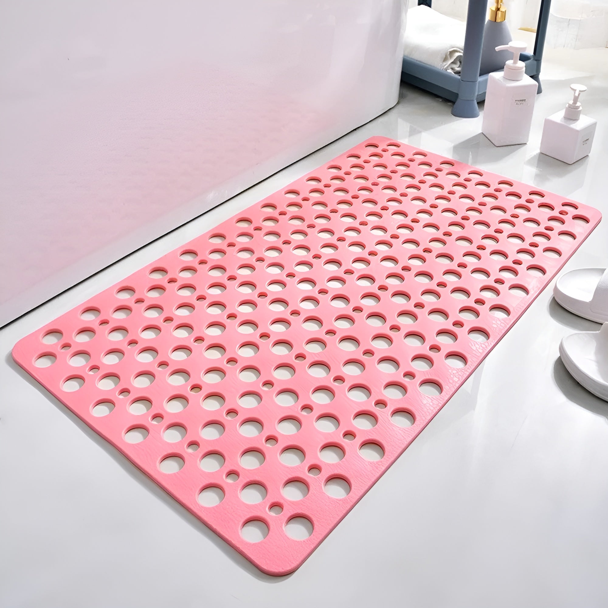 HydroHaven – Antislip Shower Mat Square Non Slip Bathroom Mat with Hygienic Drainage and Soft PVC Comfort Surface