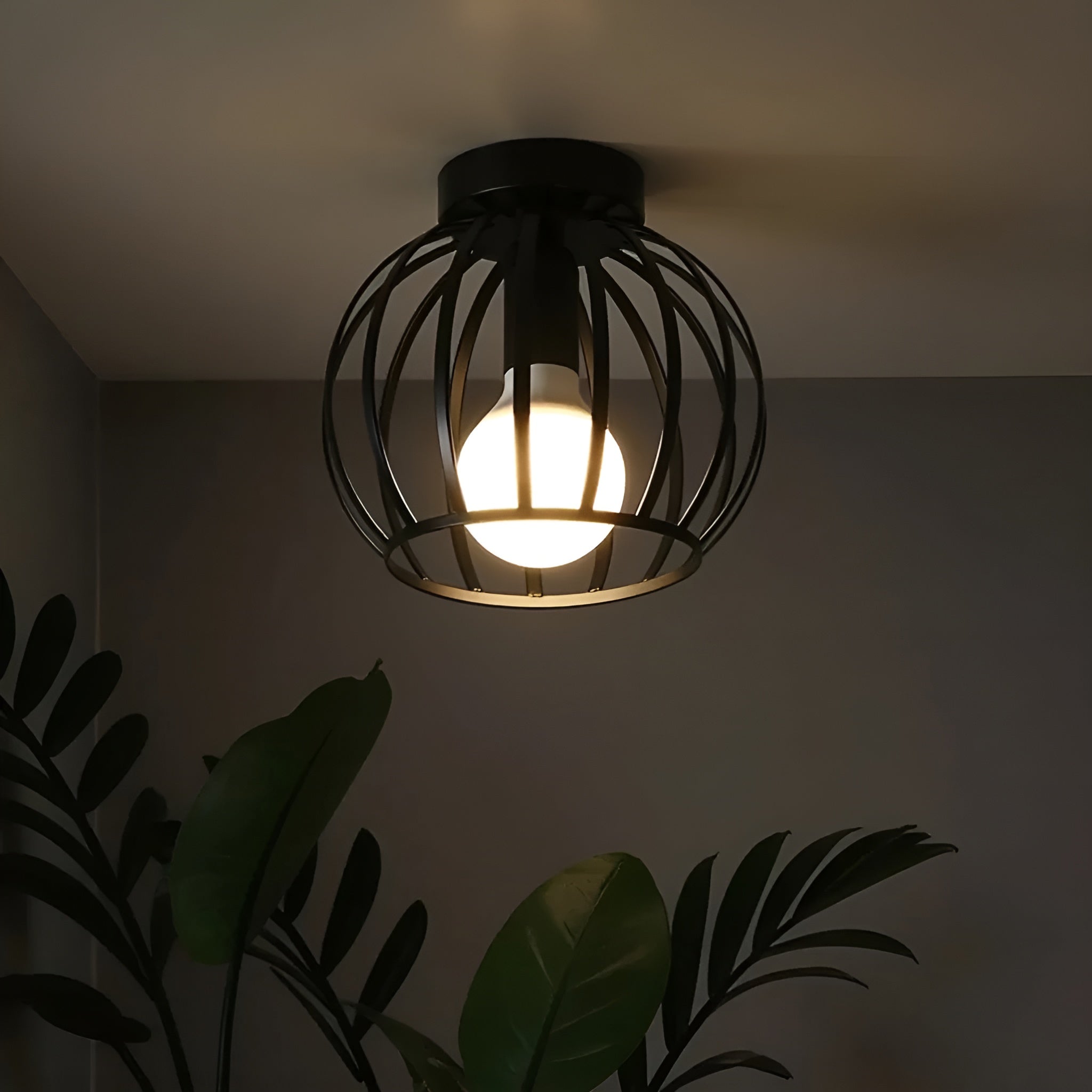 Forgeon – Industrial Black Ceiling Lamp with Minimalist Lighting Fixture