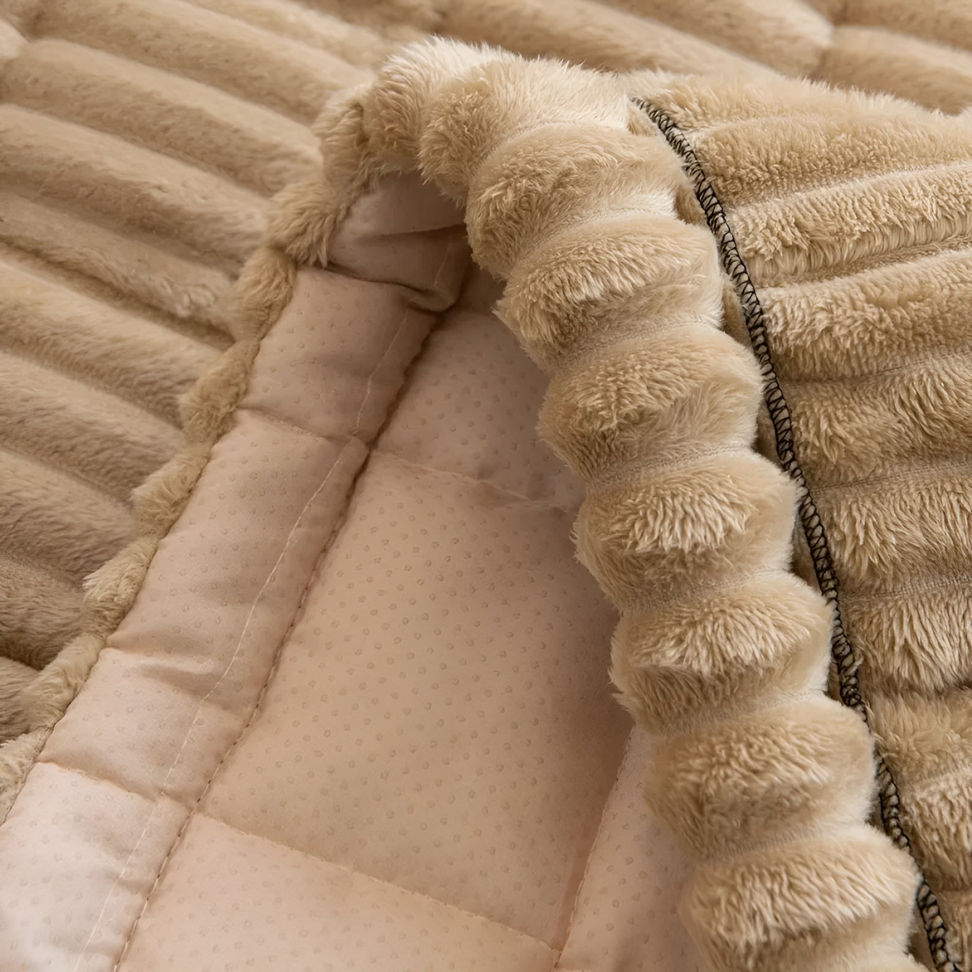 VeluLuxe - Plush Pleated Edges Flannel Sofa Cover